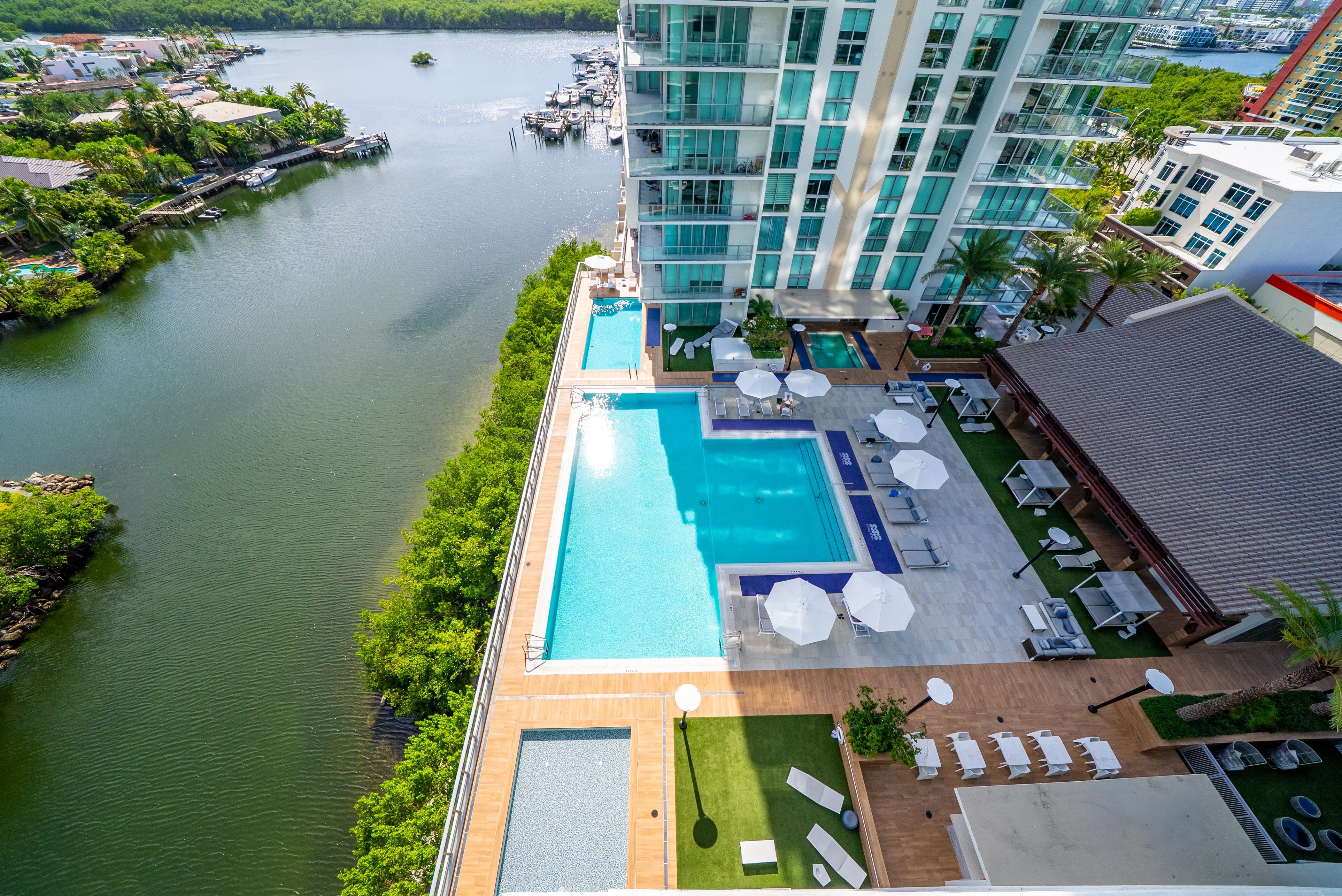  300 Sunny Isles Blvd, Sunny Isles Beach, FL, 33160 - 物件實景
