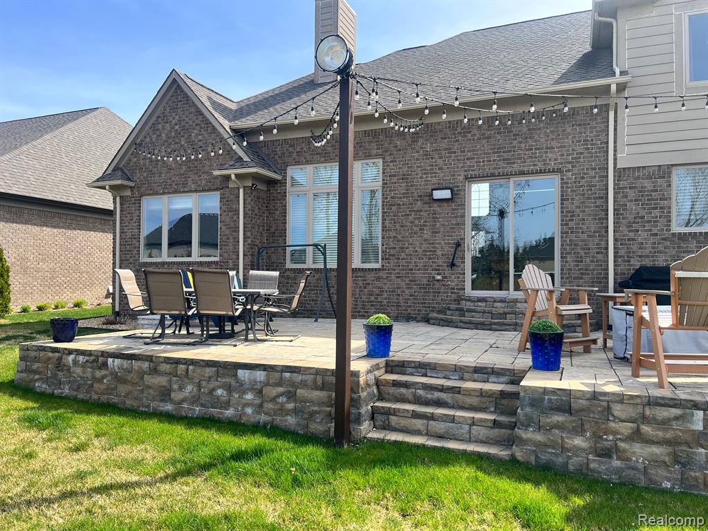 Shelby Township, Michigan, 48316, United States, 3 Bedrooms Bedrooms, ,4 BathroomsBathrooms,Residential,For Sale,2014056