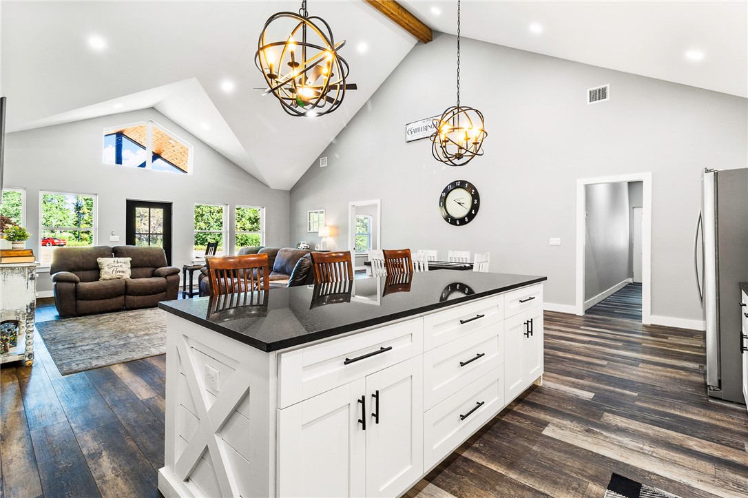 Normangee, Texas, 77871, United States, 3 Bedrooms Bedrooms, ,3 BathroomsBathrooms,Residential,For Sale,1981852