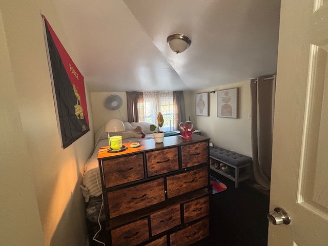 West Haven, Connecticut, 06516, United States, 5 Bedrooms Bedrooms, ,4 BathroomsBathrooms,Residential,For Sale,2048244