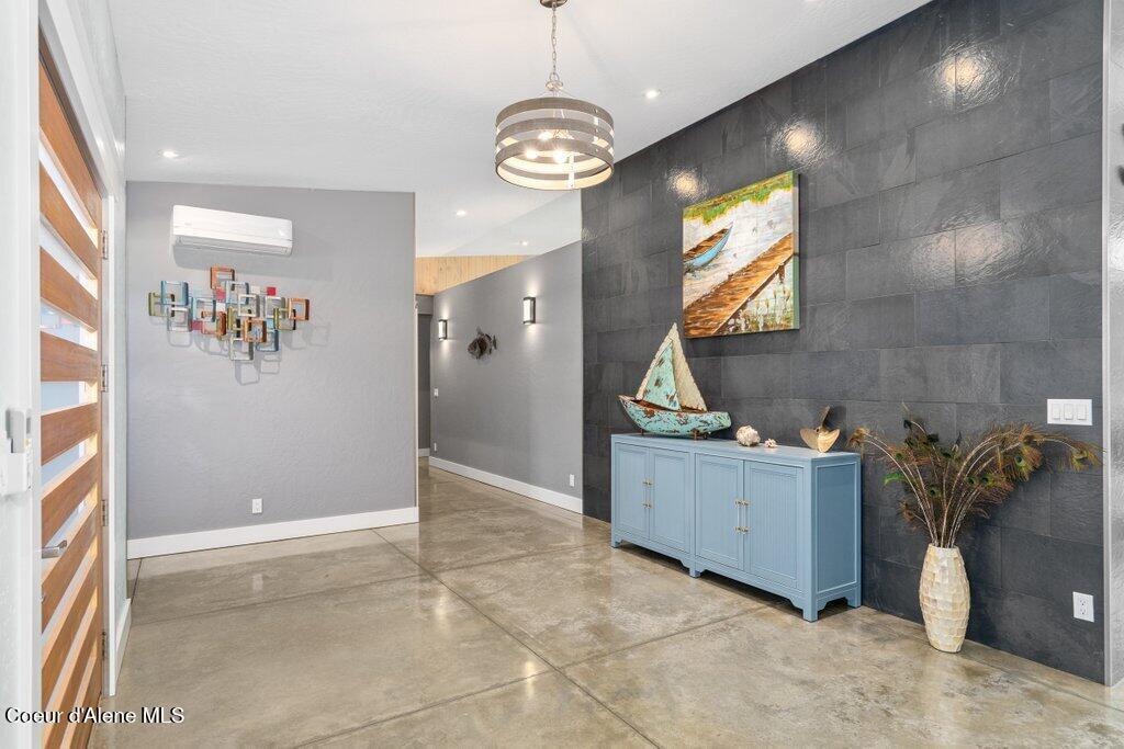 Sandpoint, Idaho, 83864, United States, 4 Bedrooms Bedrooms, ,3 BathroomsBathrooms,Residential,For Sale,1983378