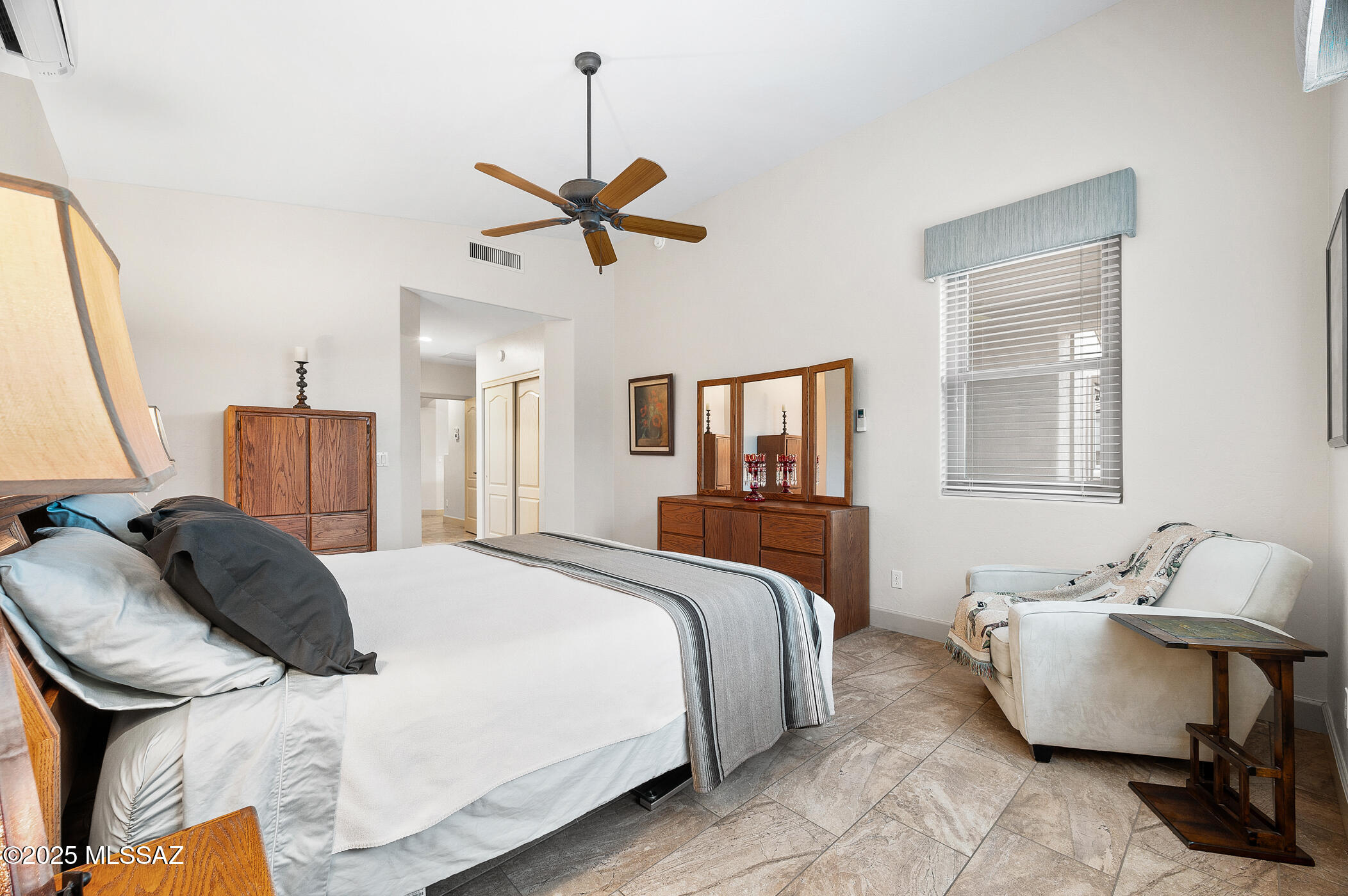 Tucson, Arizona, 85749, United States, 3 Bedrooms Bedrooms, ,3 BathroomsBathrooms,Residential,For Sale,1999814