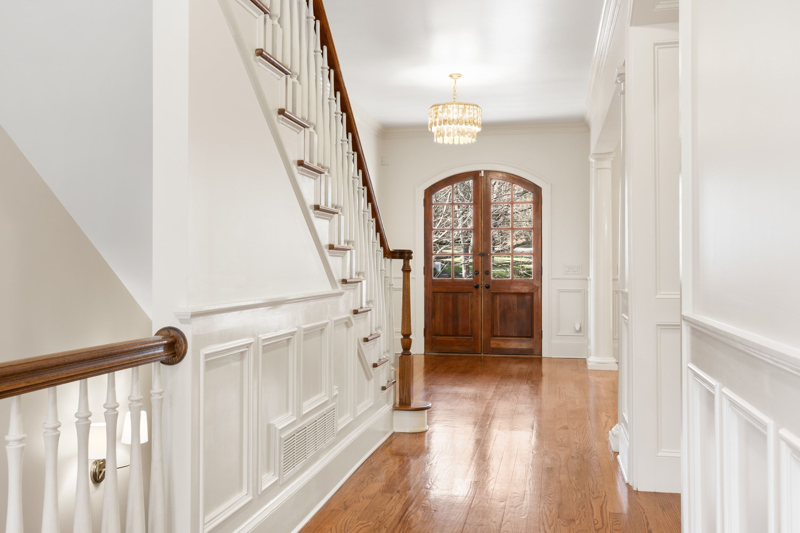  Move-in Ready Home Offers Exceptional Space, Comfort, and Craftsmanship - 物件實景