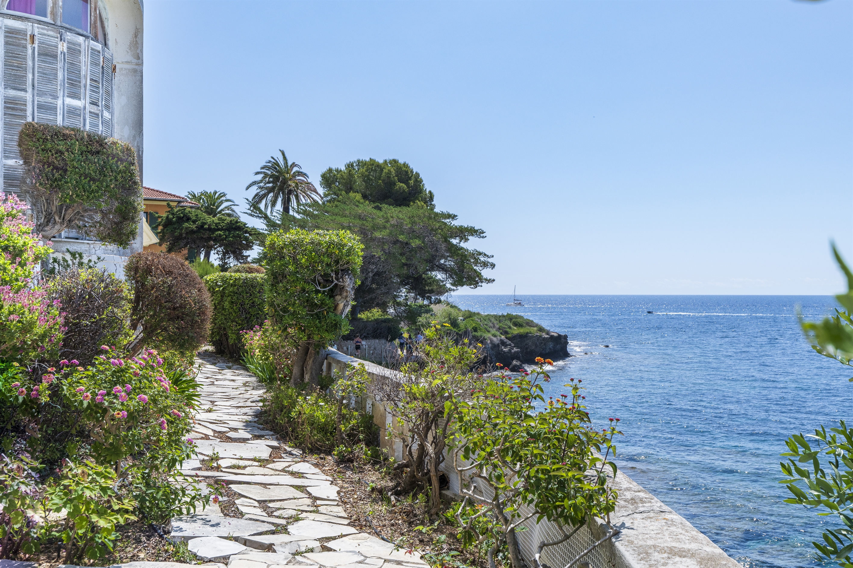  Seaside splendor Rare Beachfront Property in Cap d’Ail – Cap Fleuri - 物件實景