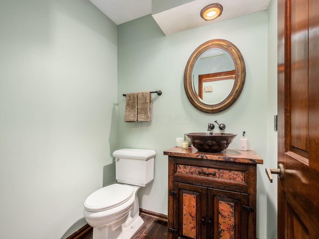 Westerville, Ohio, 43081, United States, 4 Bedrooms Bedrooms, ,3 BathroomsBathrooms,Residential,For Sale,1911058