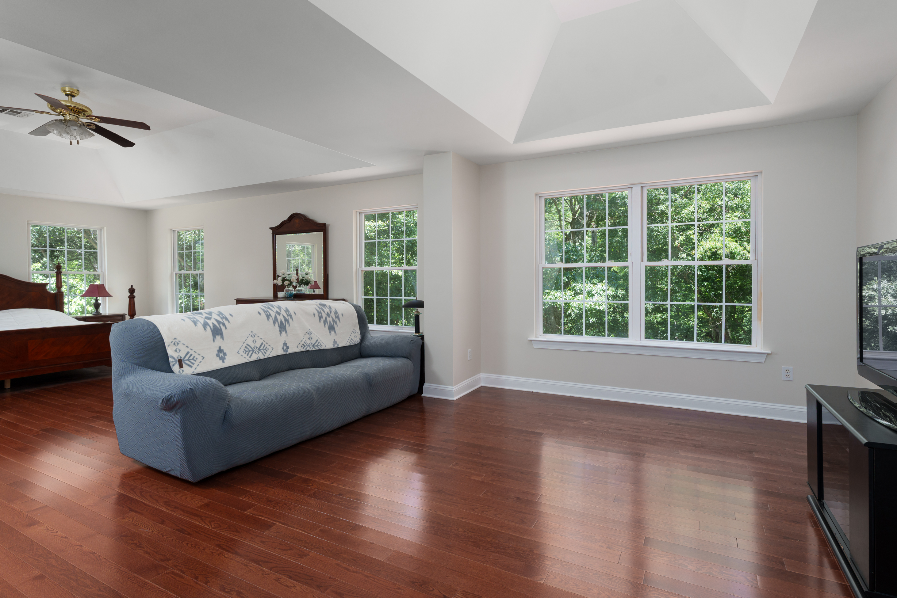  Privacy, Space and Prestige in West Windsor - 物件實景