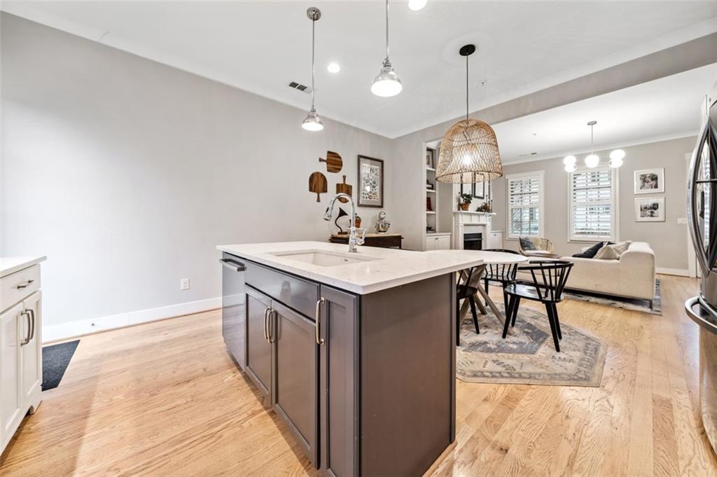 Woodstock, Georgia, 30188, United States, 4 Bedrooms Bedrooms, ,4 BathroomsBathrooms,Residential,For Sale,1695729
