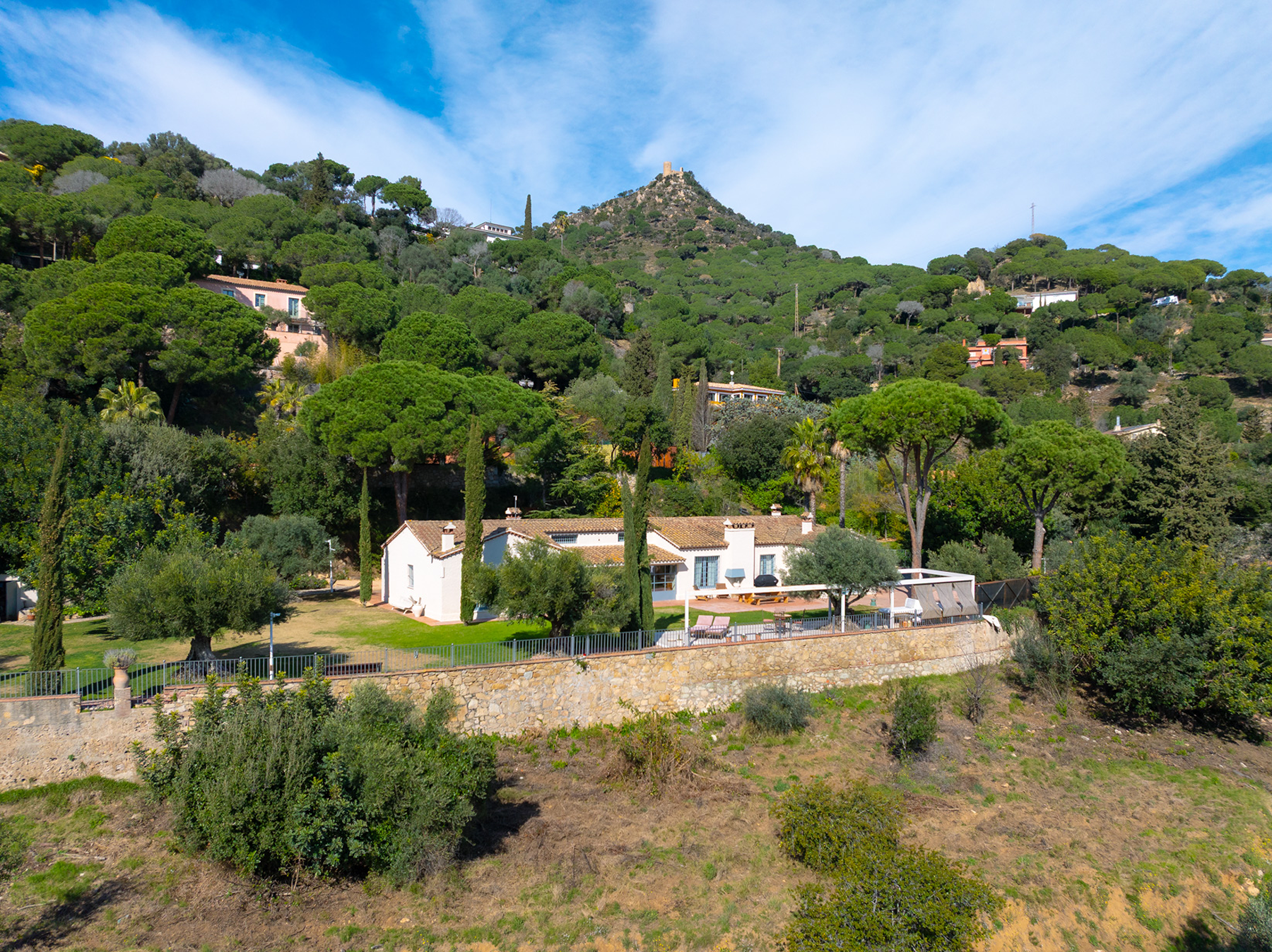  Exceptional house, with sea views and large plot, in Cabrera de Mar - 物件實景