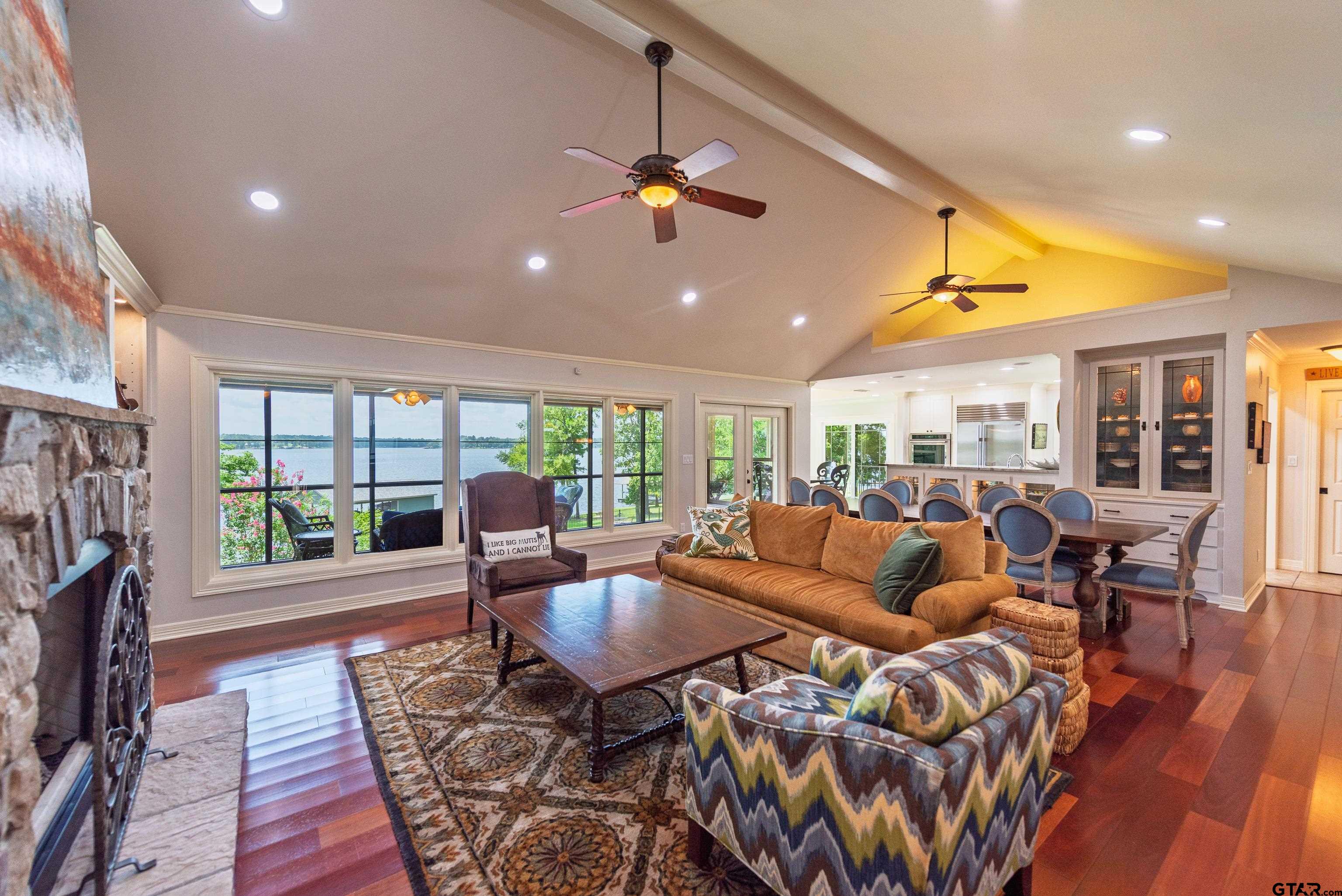 Pittsburg, Texas, 75686, United States, 4 Bedrooms Bedrooms, ,3 BathroomsBathrooms,Residential,For Sale,1895197