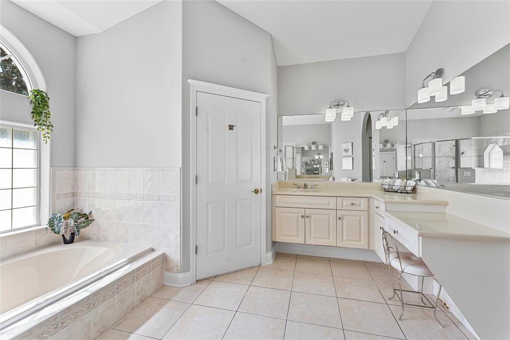 Palm Coast, Florida, 32164, United States, 3 Bedrooms Bedrooms, ,3 BathroomsBathrooms,Residential,For Sale,1891140