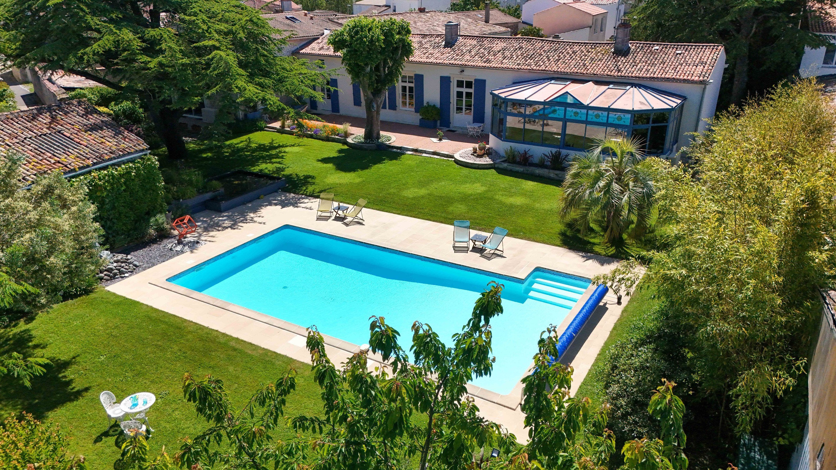  Longère a few minutes from La Rochelle in the village center, completely renova… - 物件實景