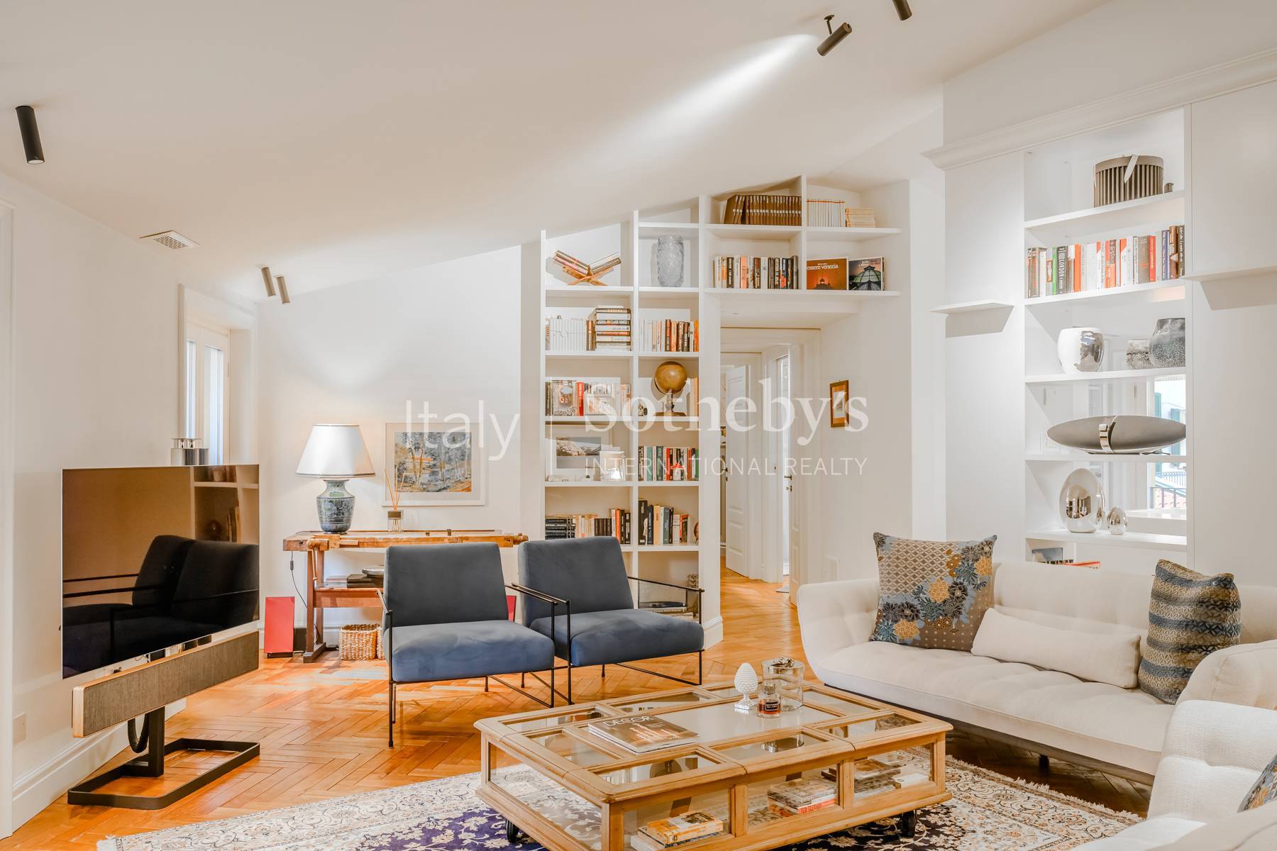  Elegant Apartment in the Center of Varese - 物件實景