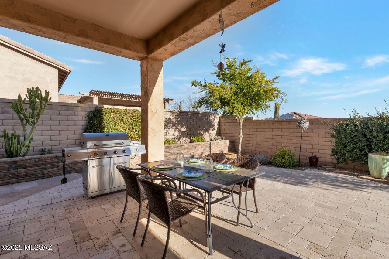 Marana, Arizona, 85658, United States, 3 Bedrooms Bedrooms, ,3 BathroomsBathrooms,Residential,For Sale,1947044