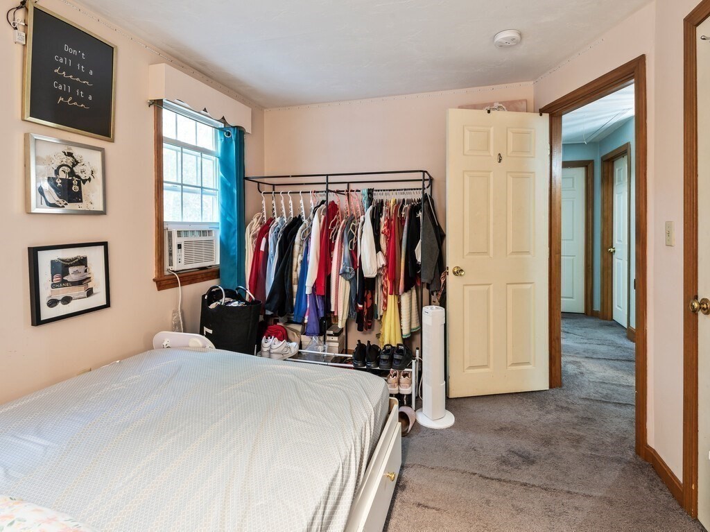 Gardner, Massachusetts, 01440, United States, 5 Bedrooms Bedrooms, ,3 BathroomsBathrooms,Residential,For Sale,1966548