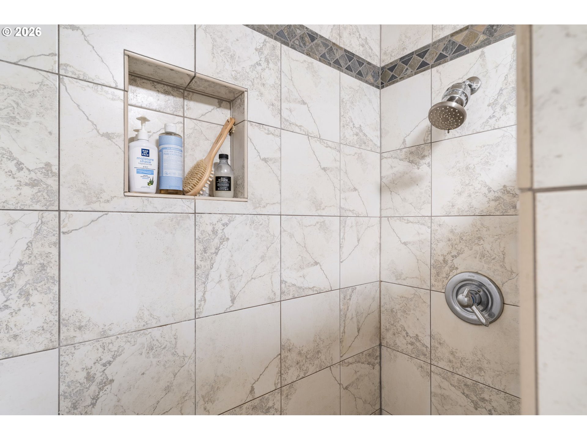 Portland, Oregon, 97229, United States, 2 Bedrooms Bedrooms, ,2 BathroomsBathrooms,Residential,For Sale,2008521