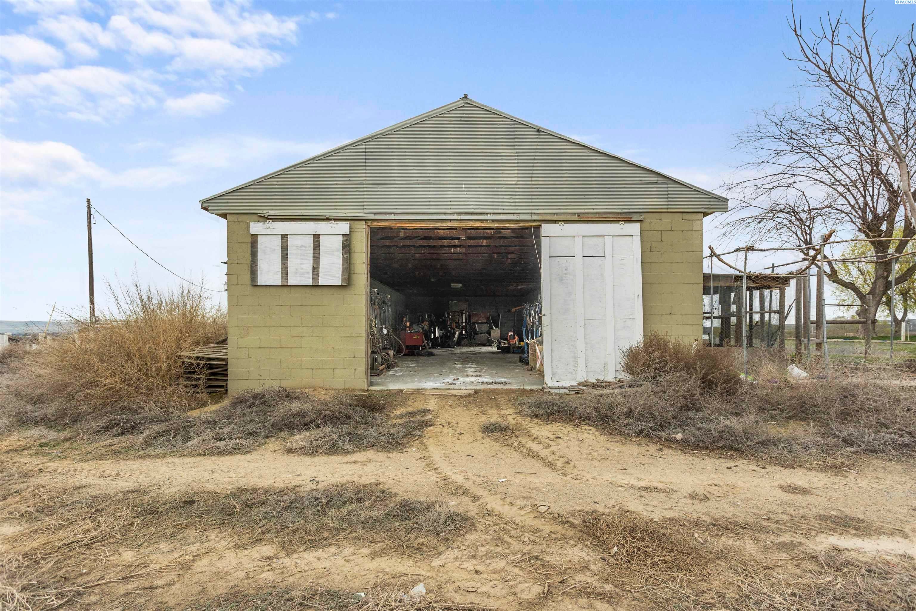 Prosser, Washington, 99350, United States, ,Residential,For Sale,1979081