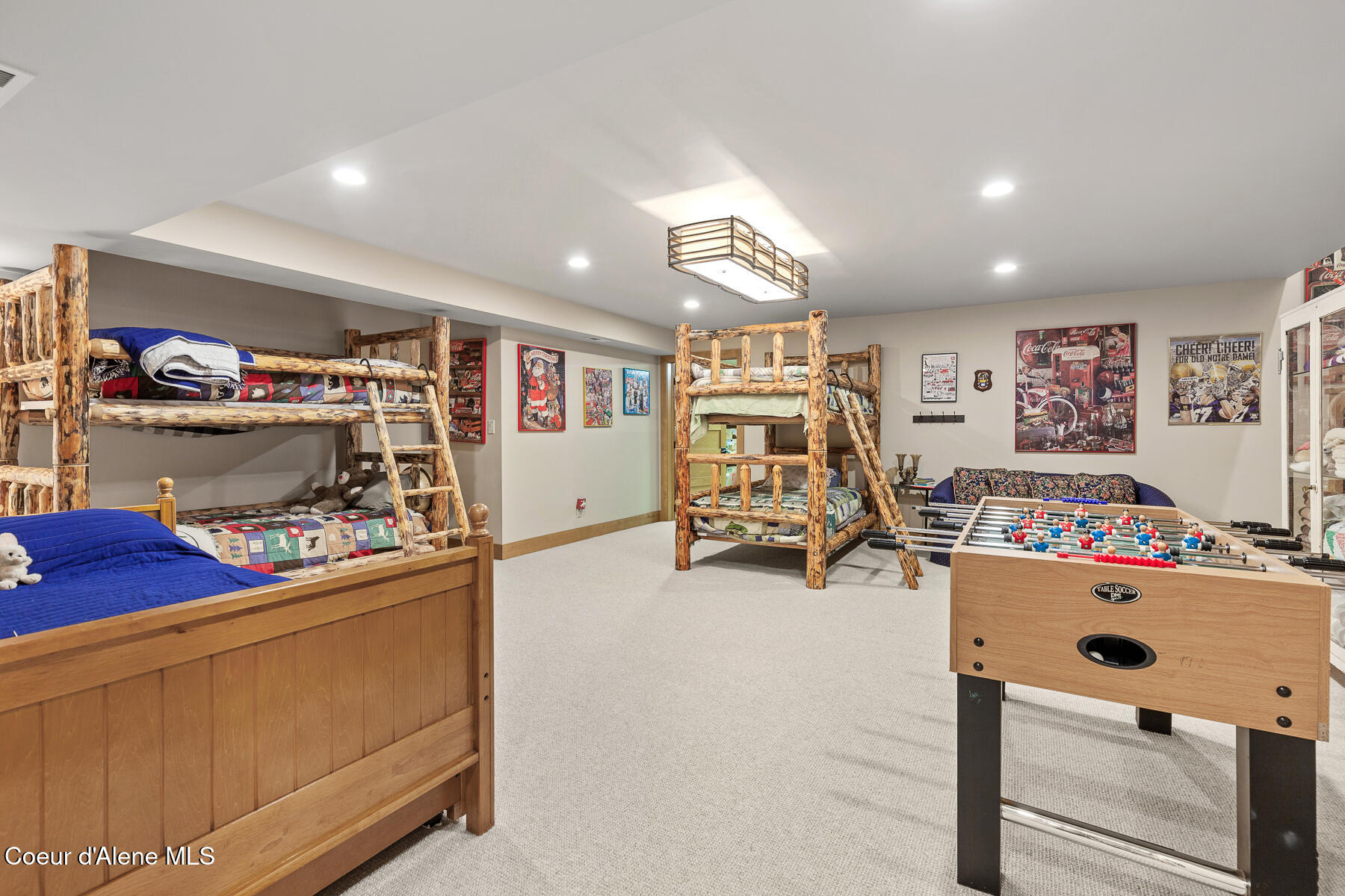 Hayden Lake, Idaho, 83835, United States, 4 Bedrooms Bedrooms, ,4 BathroomsBathrooms,Residential,For Sale,1984036