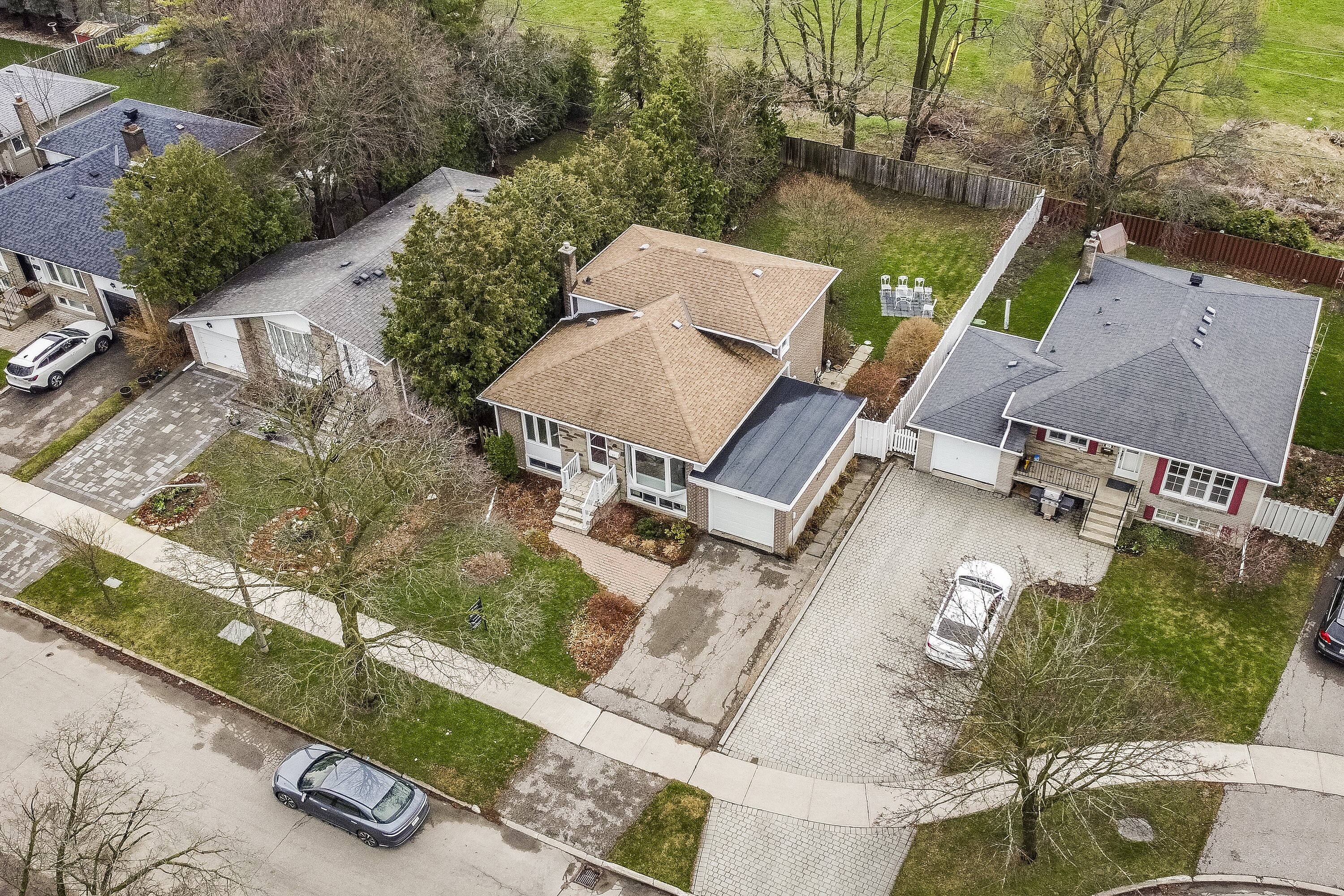  Hillcrest Village - 物件實景