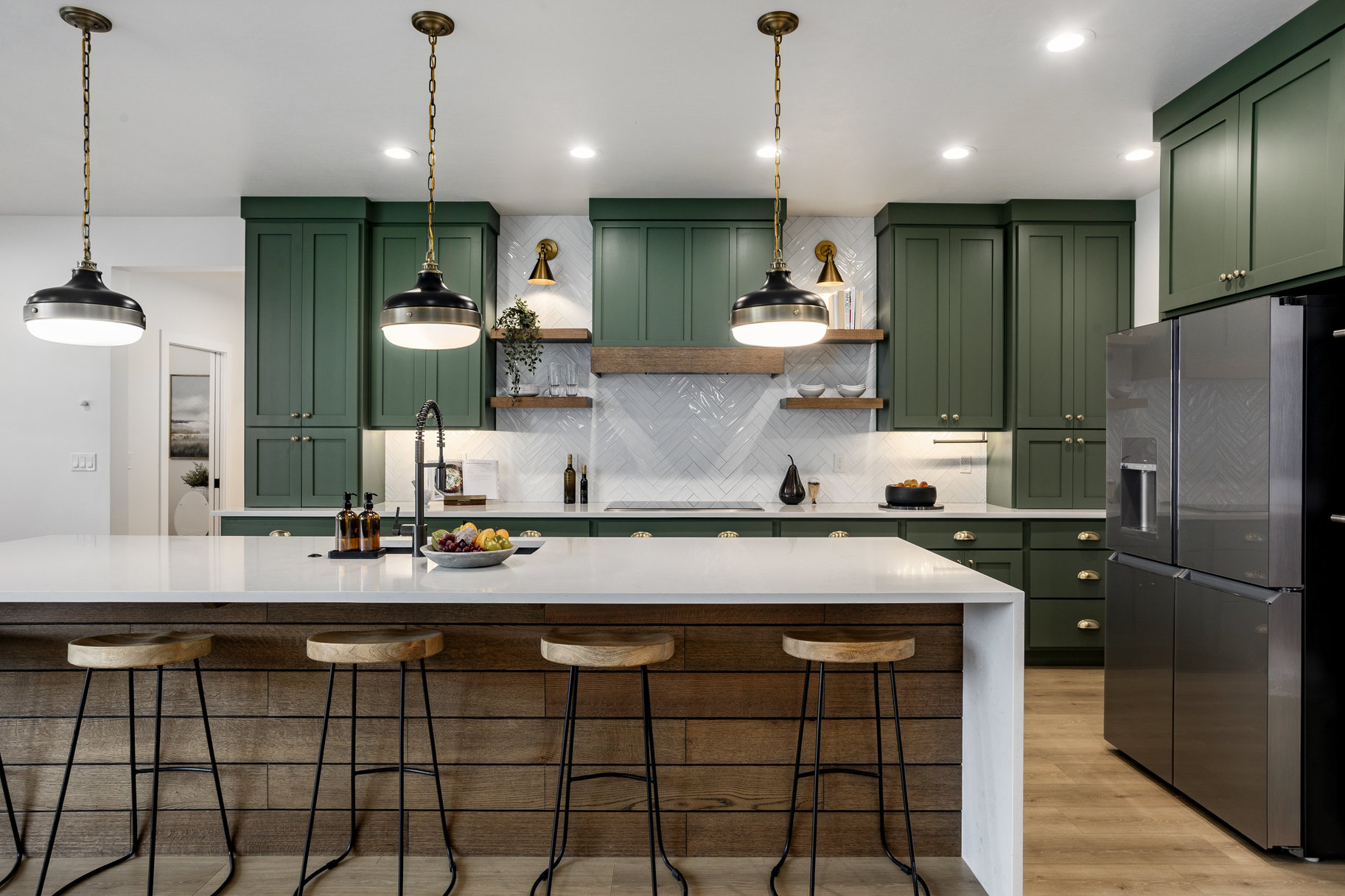  Modern Farmhouse Charm in Farmington - 物件實景