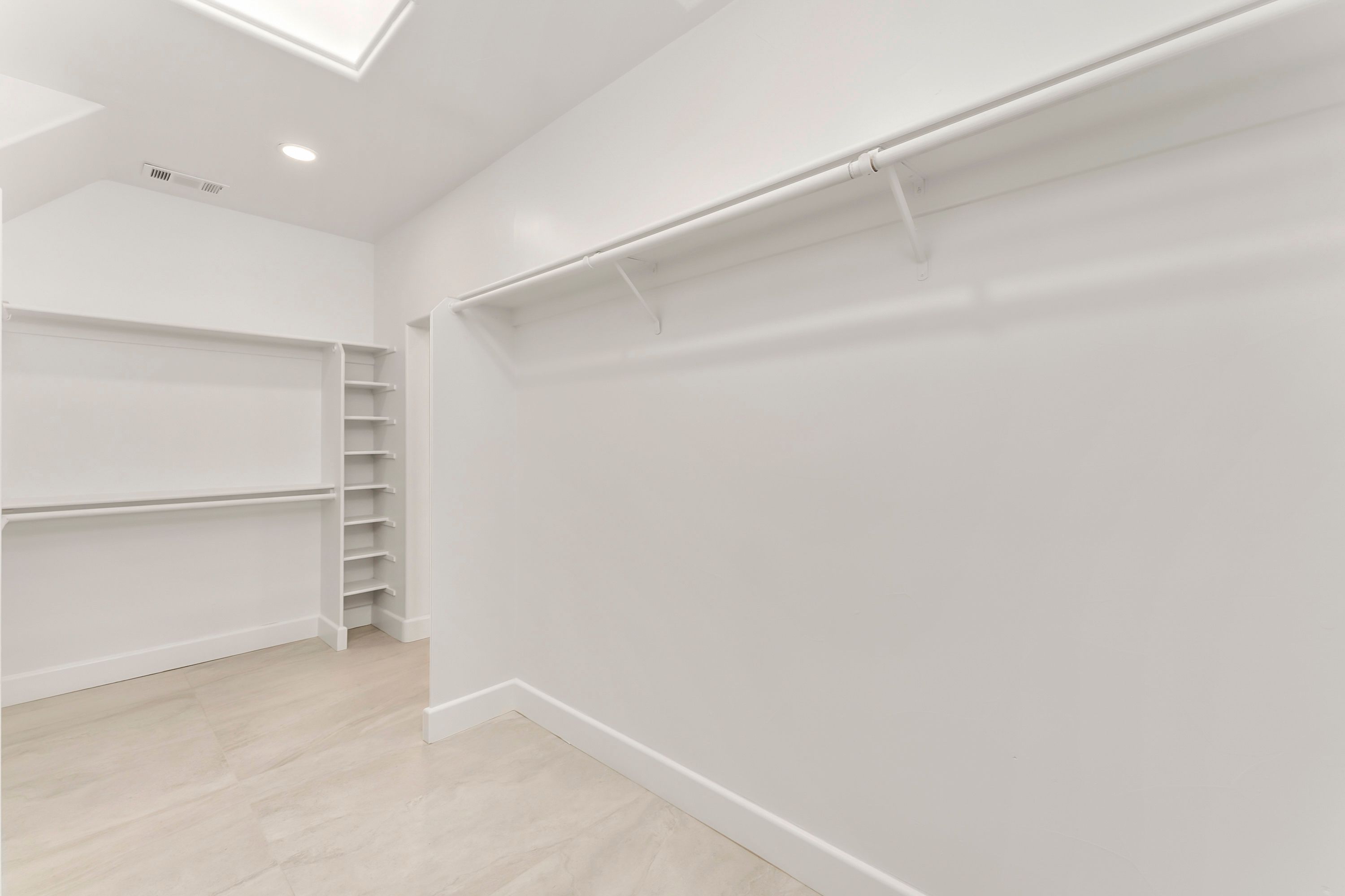  40 Acres - Big Views - Renovated Home - 物件實景