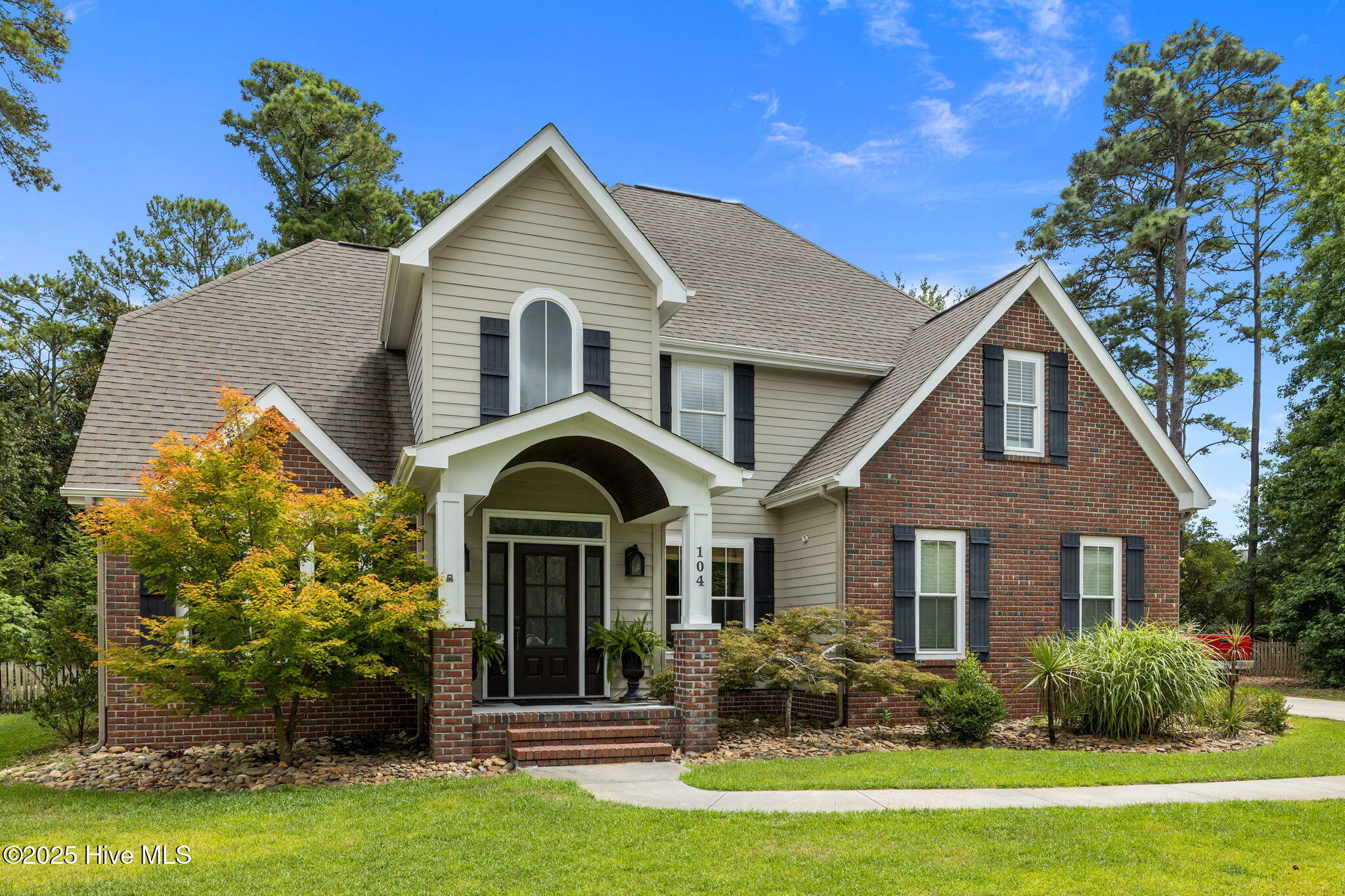 Morehead City, North Carolina, 28557, United States, 5 Bedrooms Bedrooms, ,4 BathroomsBathrooms,Residential,For Sale,1901415