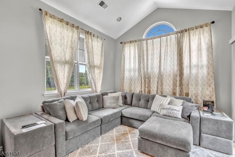 Winslow Twp., New Jersey, 08009, United States, 4 Bedrooms Bedrooms, ,4 BathroomsBathrooms,Residential,For Sale,1840555