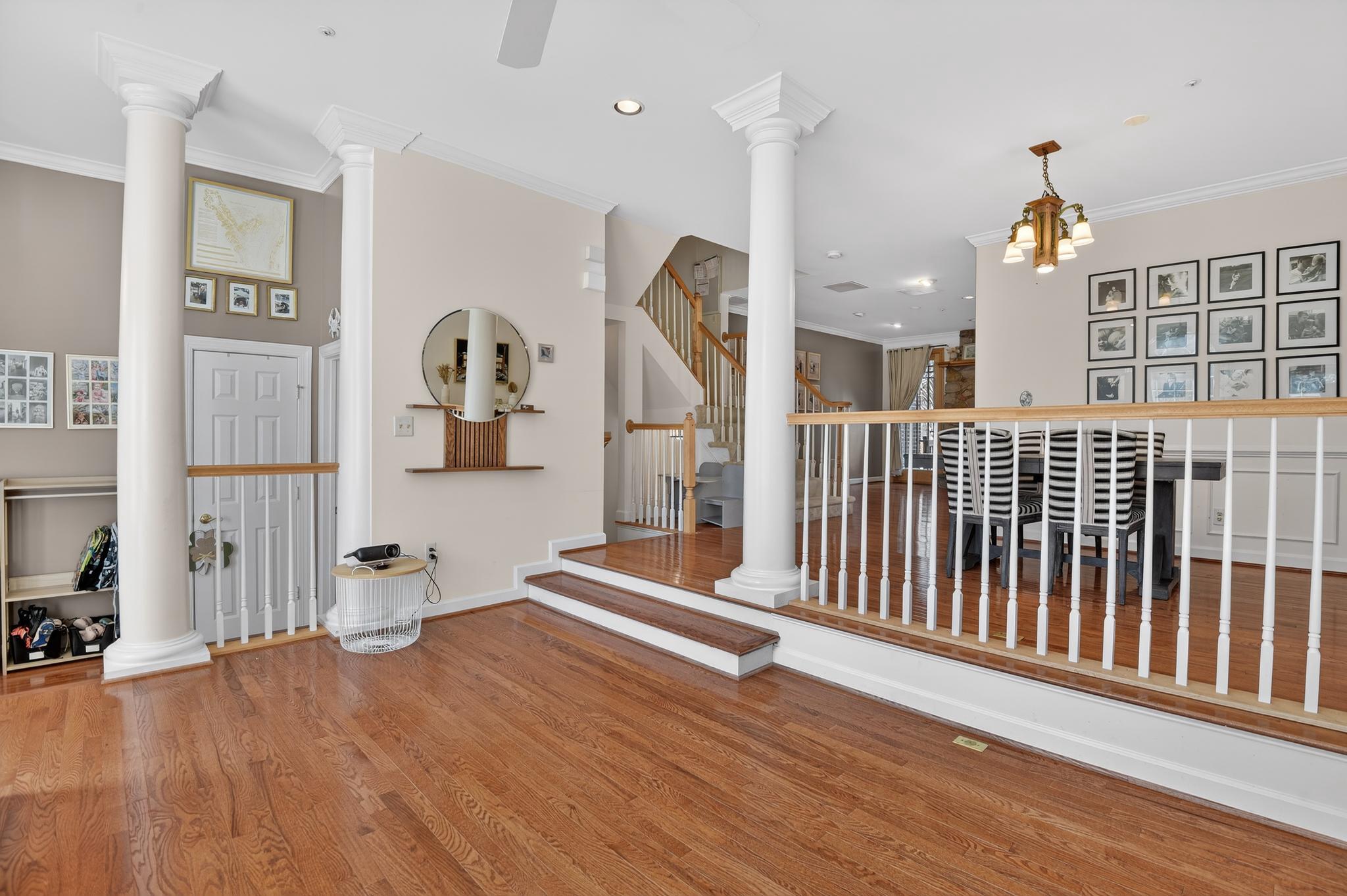  105 Crofton Hill Lane, Rockville, MD, 20850 - 物件實景