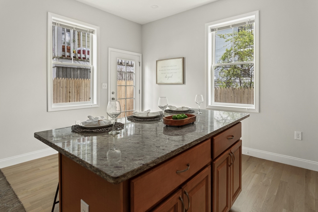77 North St, 77, Somerville, Massachusetts, 02144, United States, 3 Bedrooms Bedrooms, ,3 BathroomsBathrooms,Residential,For Sale,77 North St , 77,1550085