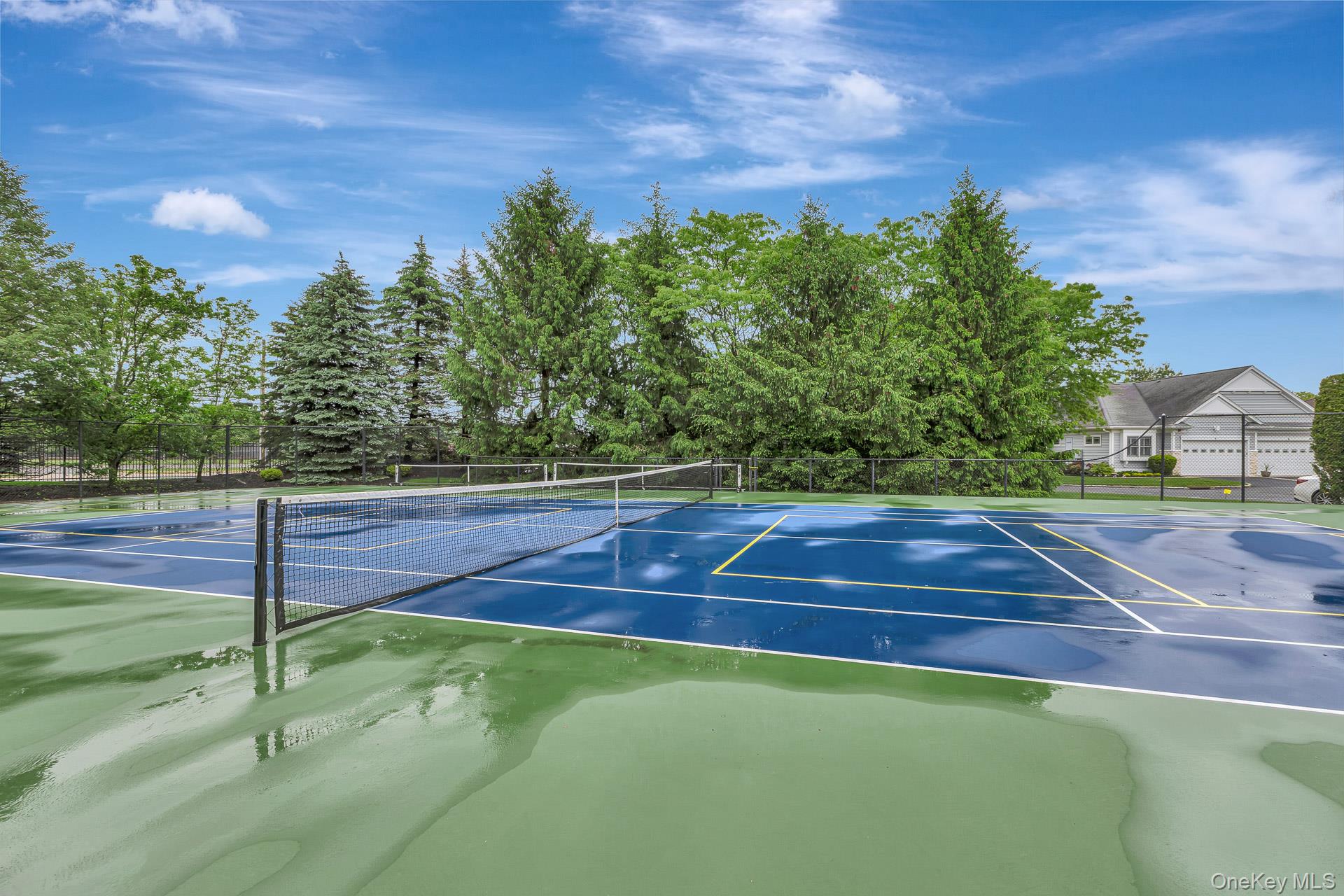  45 Oak Run, Stony Brook, NY, 11790 - 物件實景
