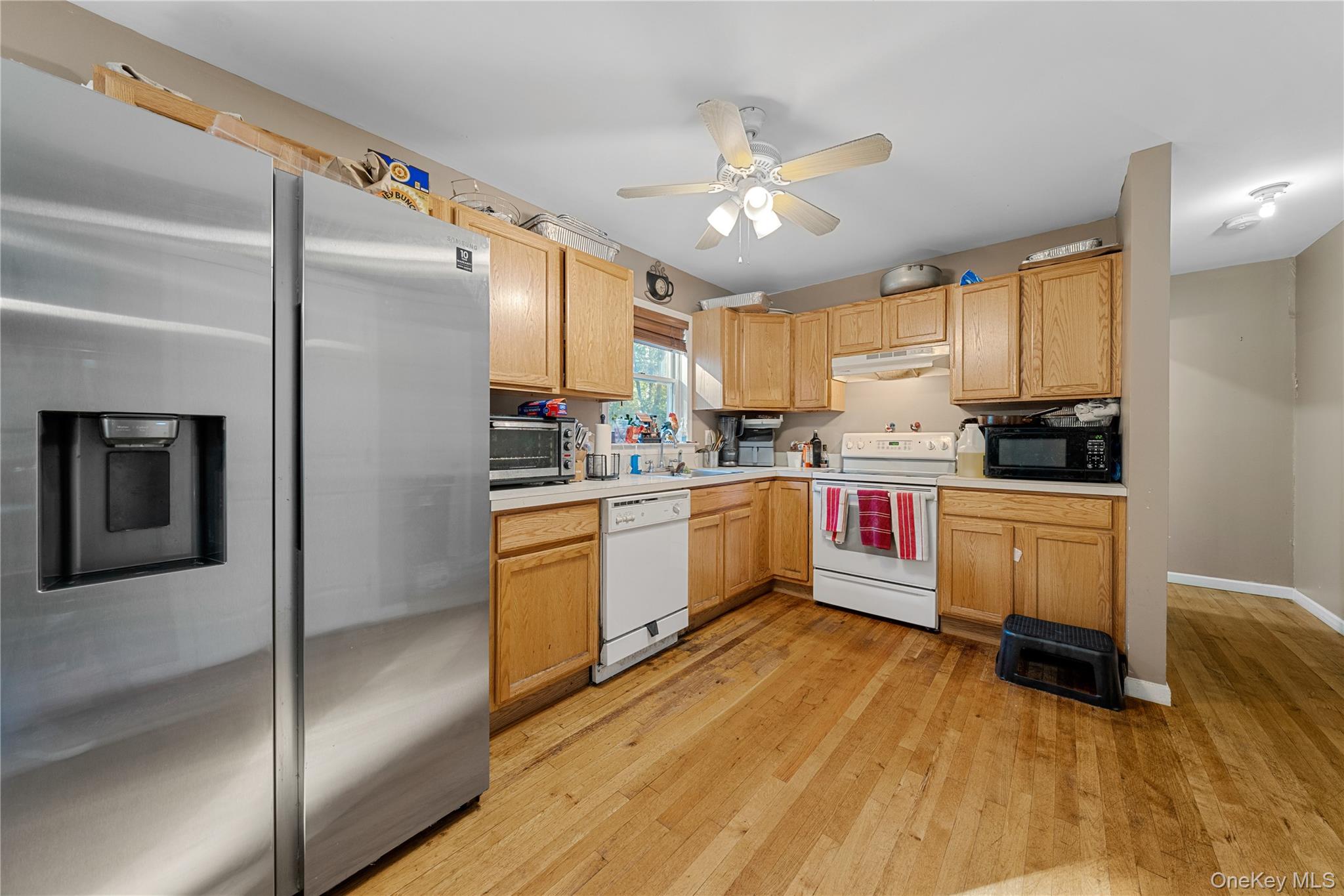 Yaphank, New York, 11980, United States, 4 Bedrooms Bedrooms, ,3 BathroomsBathrooms,Residential,For Sale,1957839