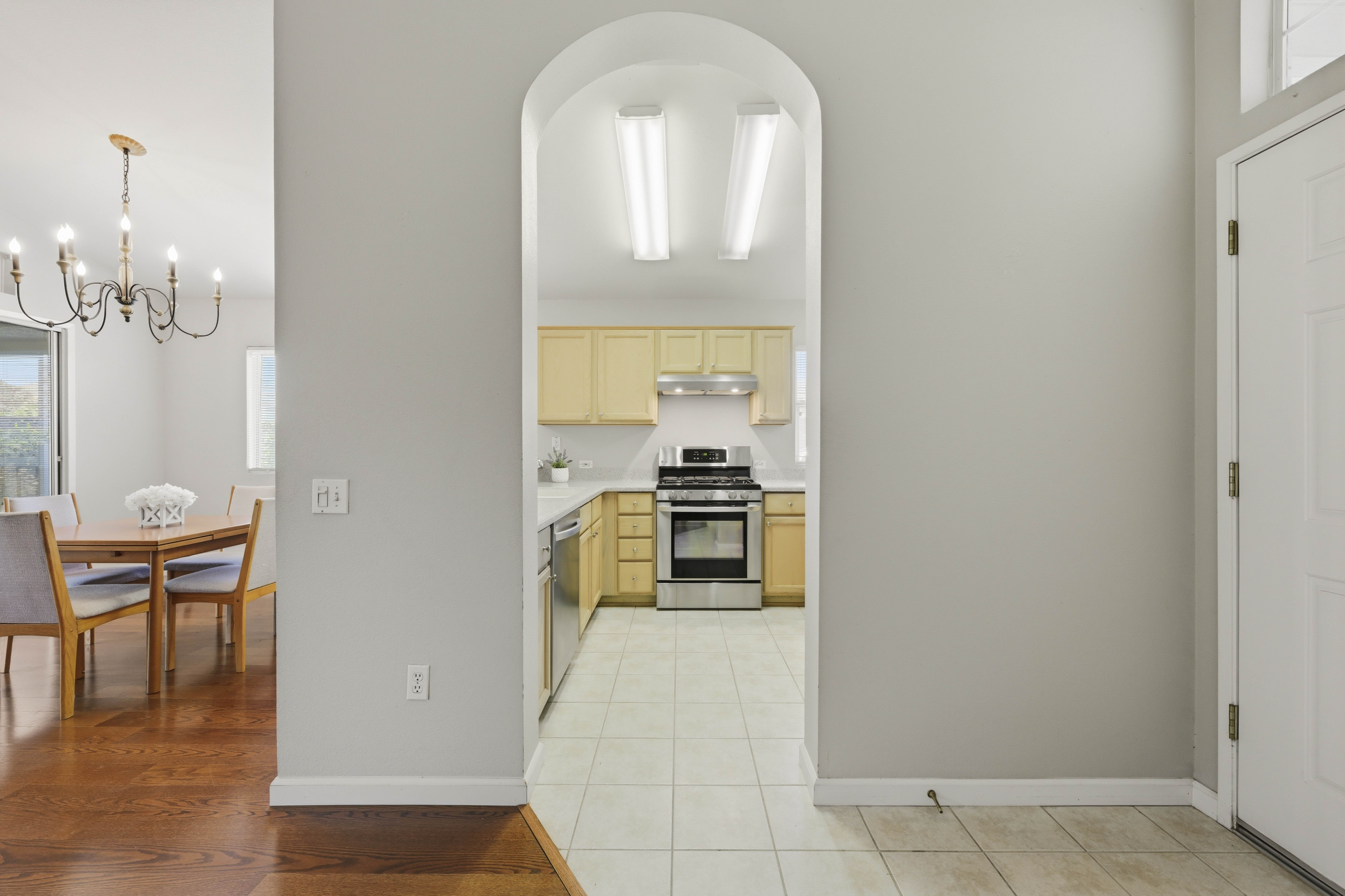  600 Paddlewheel Court, Roseville, CA 95747 - 物件實景
