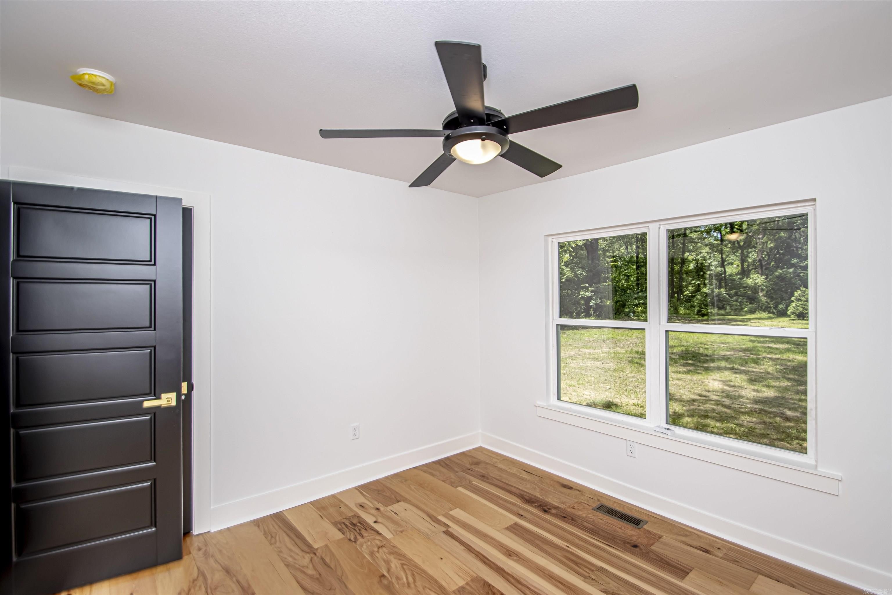 Benton, Arkansas, 72019, United States, 4 Bedrooms Bedrooms, ,4 BathroomsBathrooms,Residential,For Sale,1935301