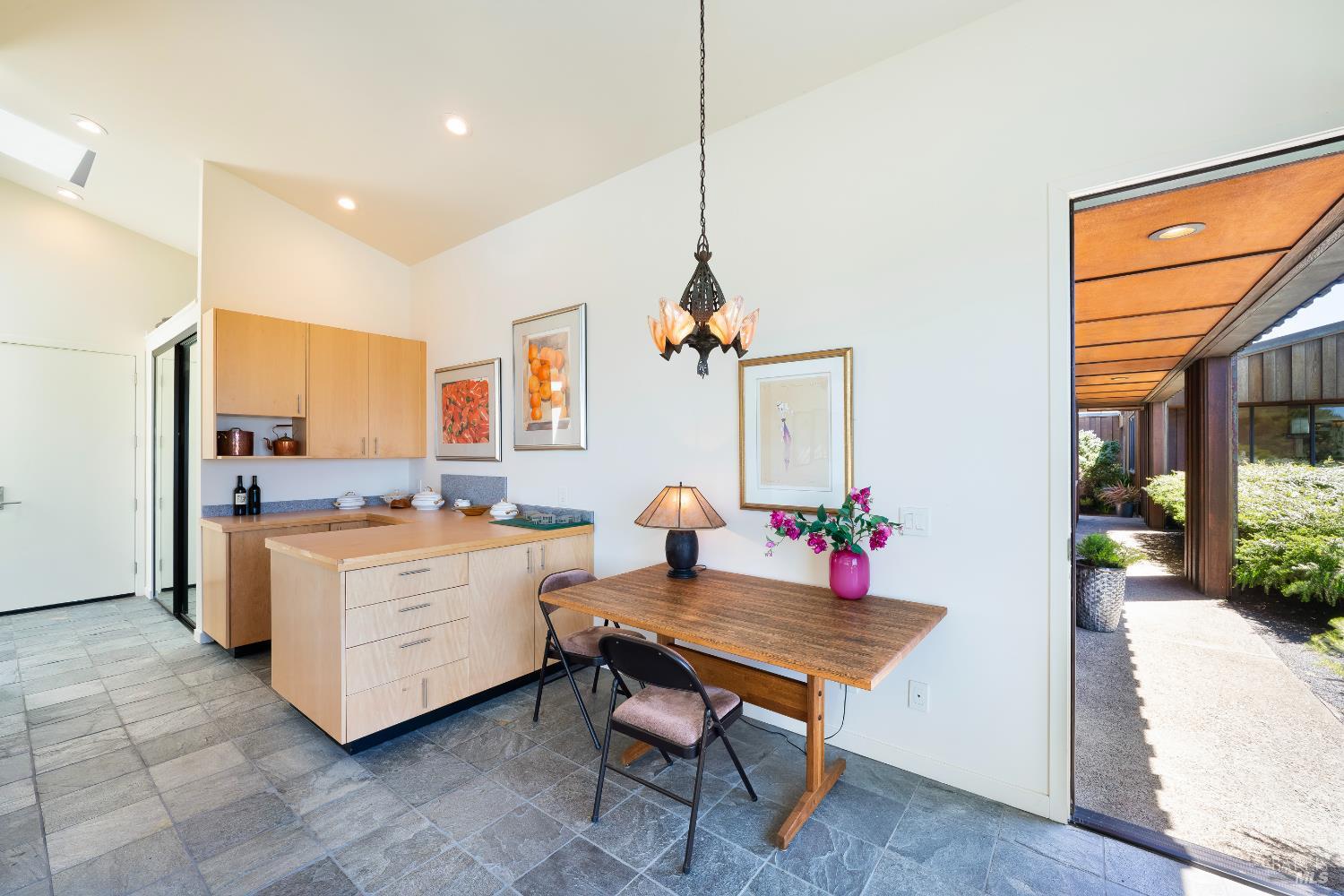 Elk, California, 95432, United States, 4 Bedrooms Bedrooms, ,4 BathroomsBathrooms,Residential,For Sale,1993215