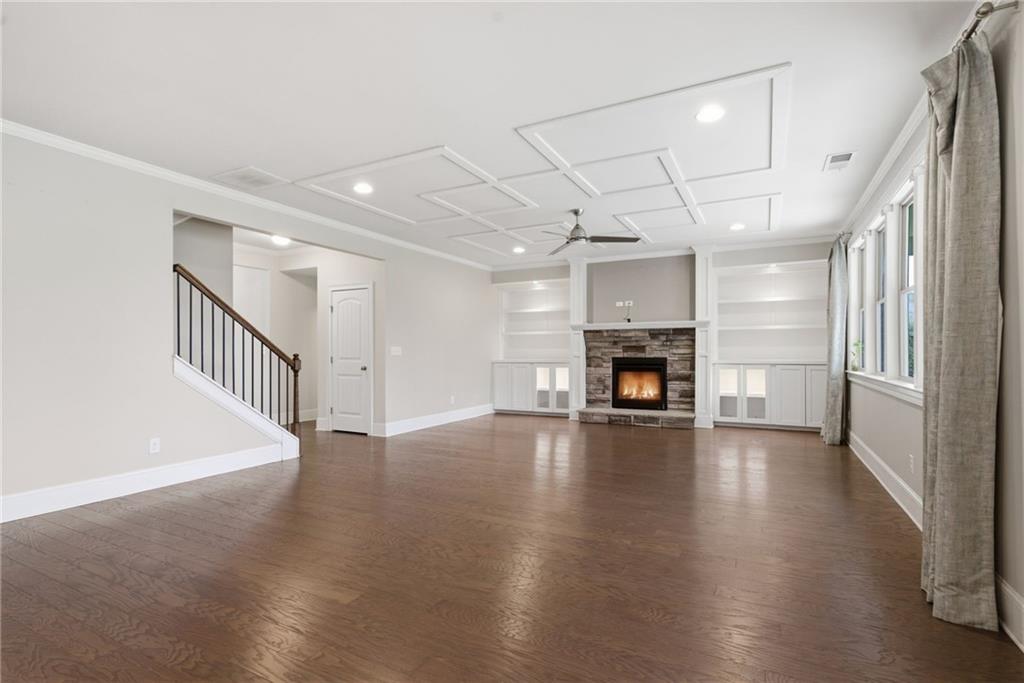 Alpharetta, Georgia, 30004, United States, 5 Bedrooms Bedrooms, ,4 BathroomsBathrooms,Residential,For Sale,2030303