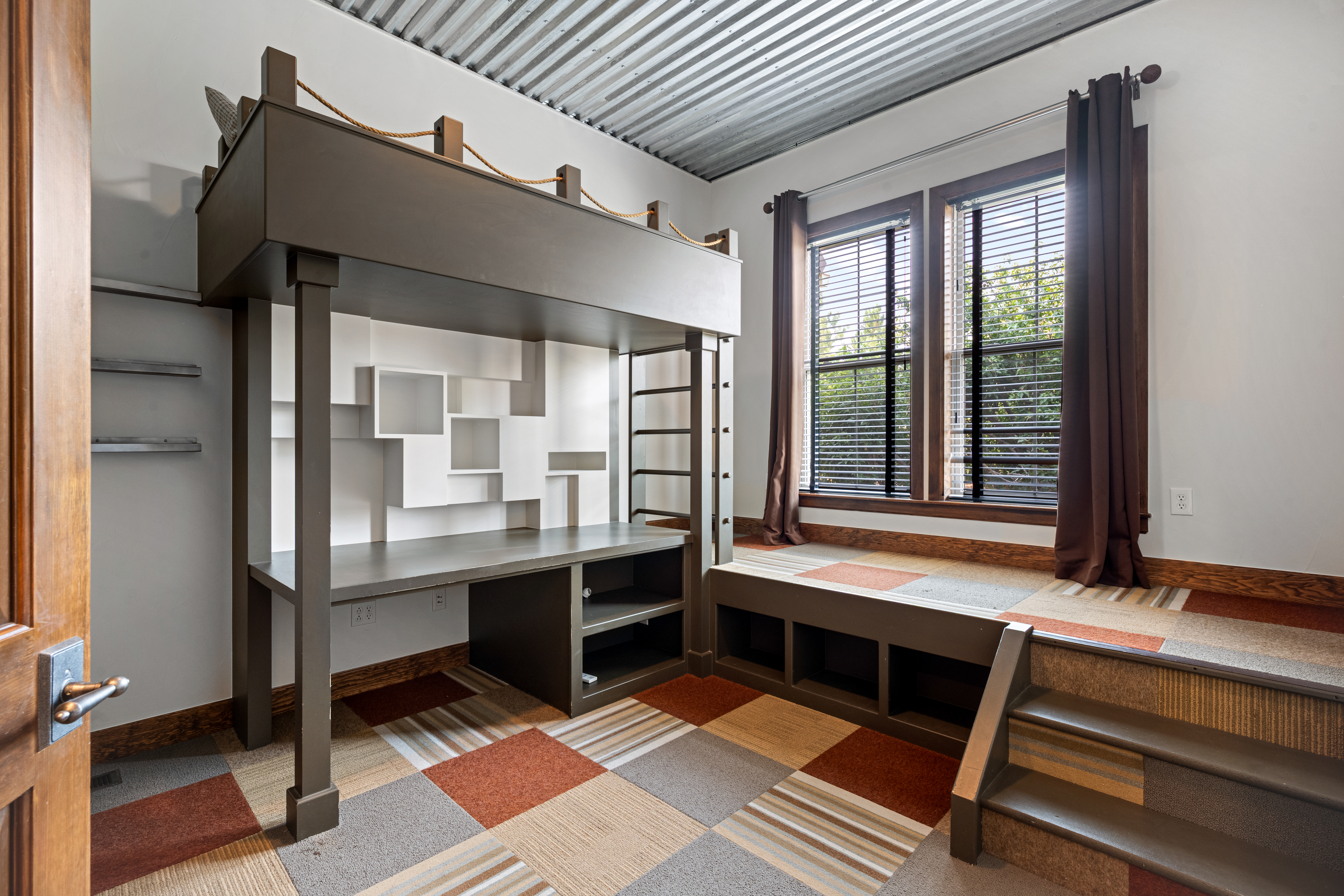  Designed for both comfortable living and effortless entertaining - 物件實景