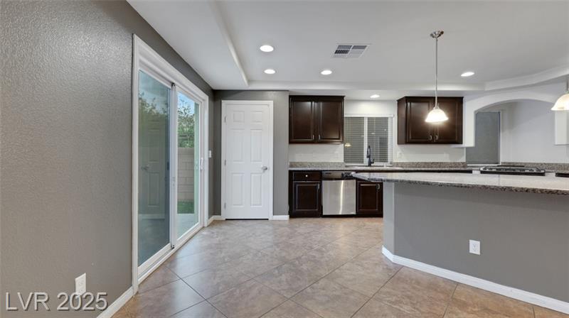 Las Vegas, Nevada, 89139, United States, 5 Bedrooms Bedrooms, ,4 BathroomsBathrooms,Residential,For Sale,1980975