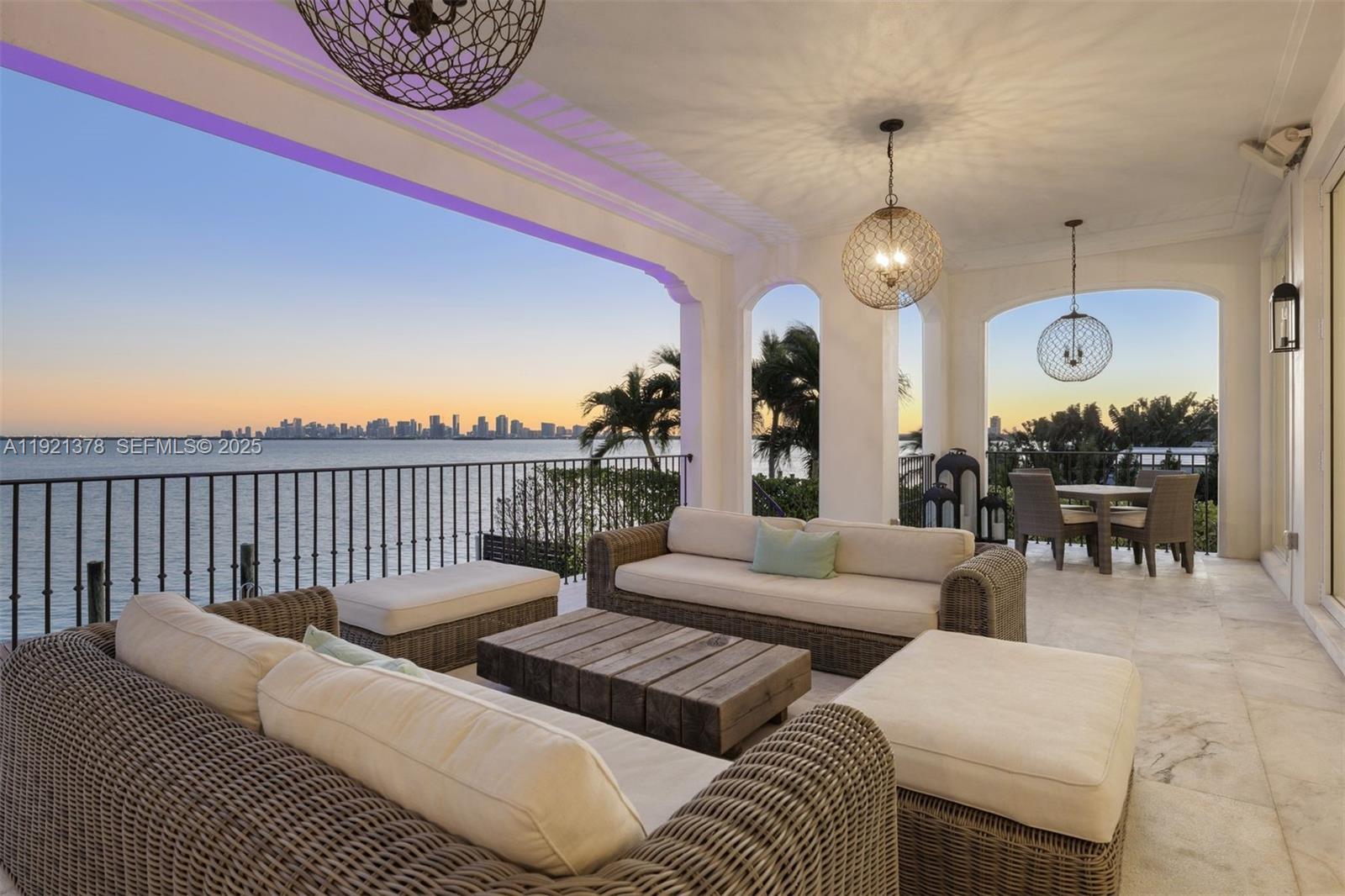 North Bay Village, Florida, 33141, United States, 6 Bedrooms Bedrooms, ,7 BathroomsBathrooms,Residential,For Sale,1999123