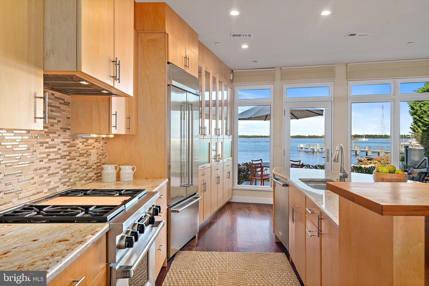 Annapolis, Maryland, 21403, United States, 4 Bedrooms Bedrooms, ,3 BathroomsBathrooms,Residential,For Sale,1950793
