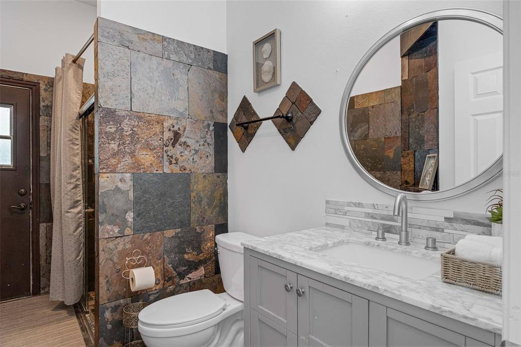 Orlando, Florida, 32829, United States, 4 Bedrooms Bedrooms, ,3 BathroomsBathrooms,Residential,For Sale,1926455