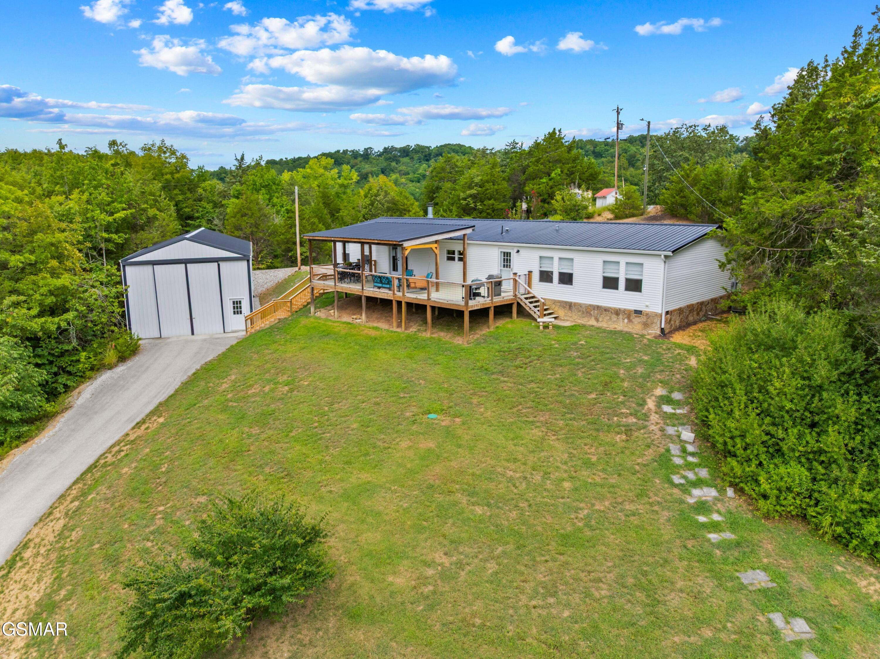 Dandridge, Tennessee, 37725, United States, 3 Bedrooms Bedrooms, ,2 BathroomsBathrooms,Residential,For Sale,1982636