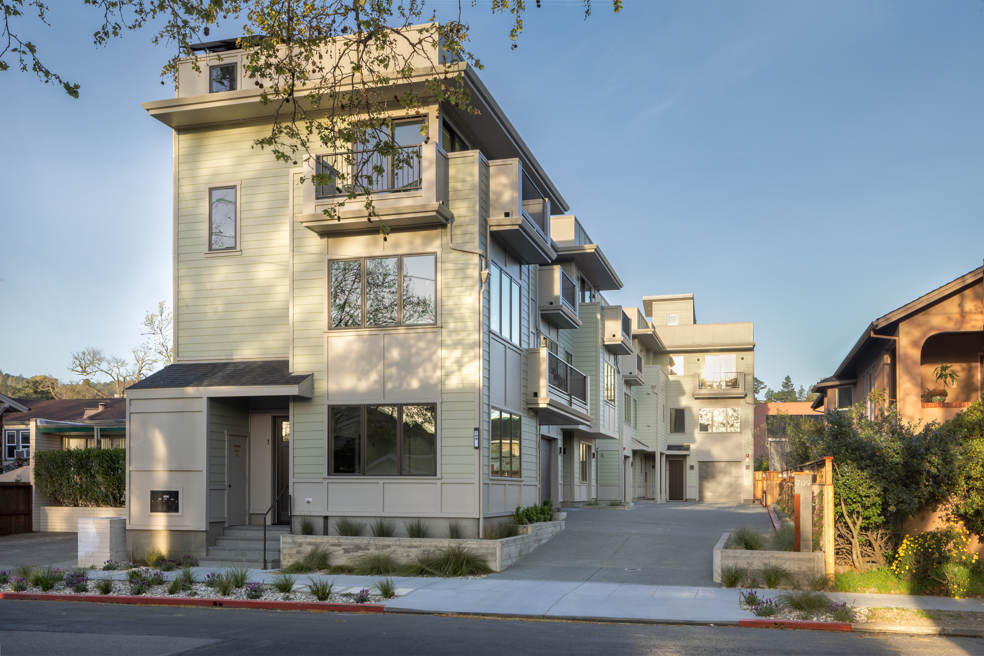  New Construction San Rafael Fourplex - 物件實景