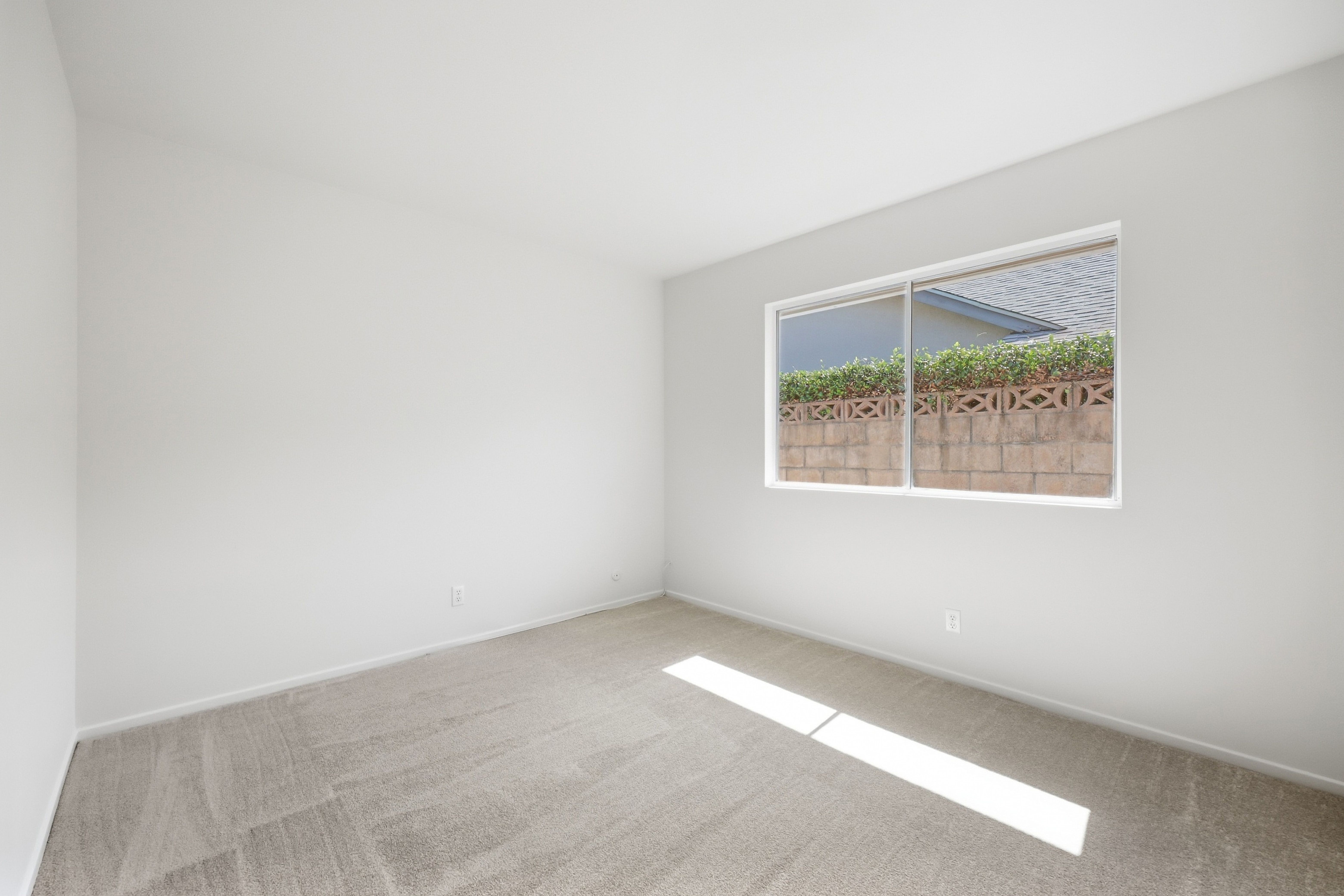  922 Olympia Avenue, Ventura, CA 93004 - 物件實景
