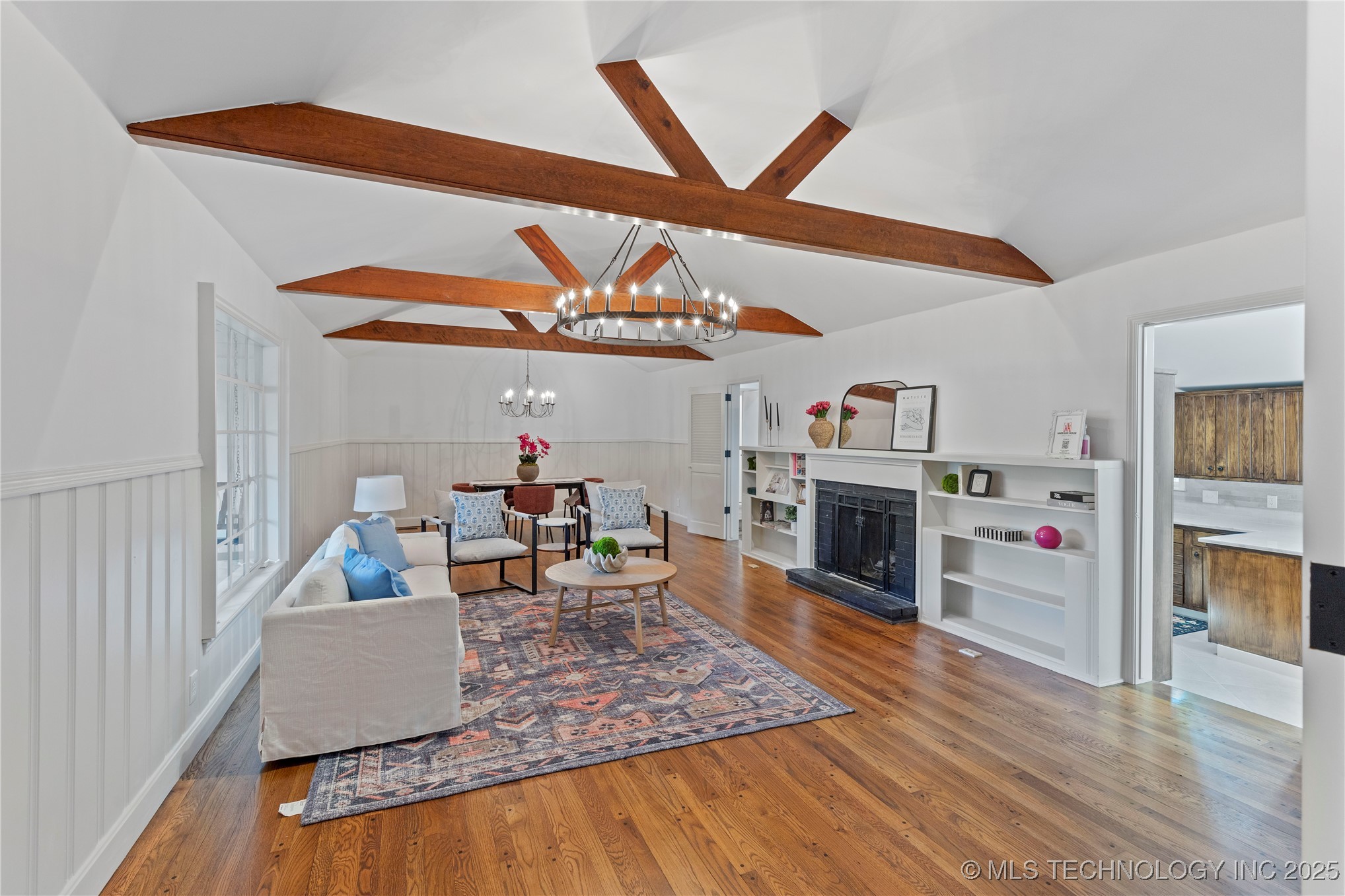 Tulsa, Oklahoma, 74105, United States, 4 Bedrooms Bedrooms, ,3 BathroomsBathrooms,Residential,For Sale,1848646