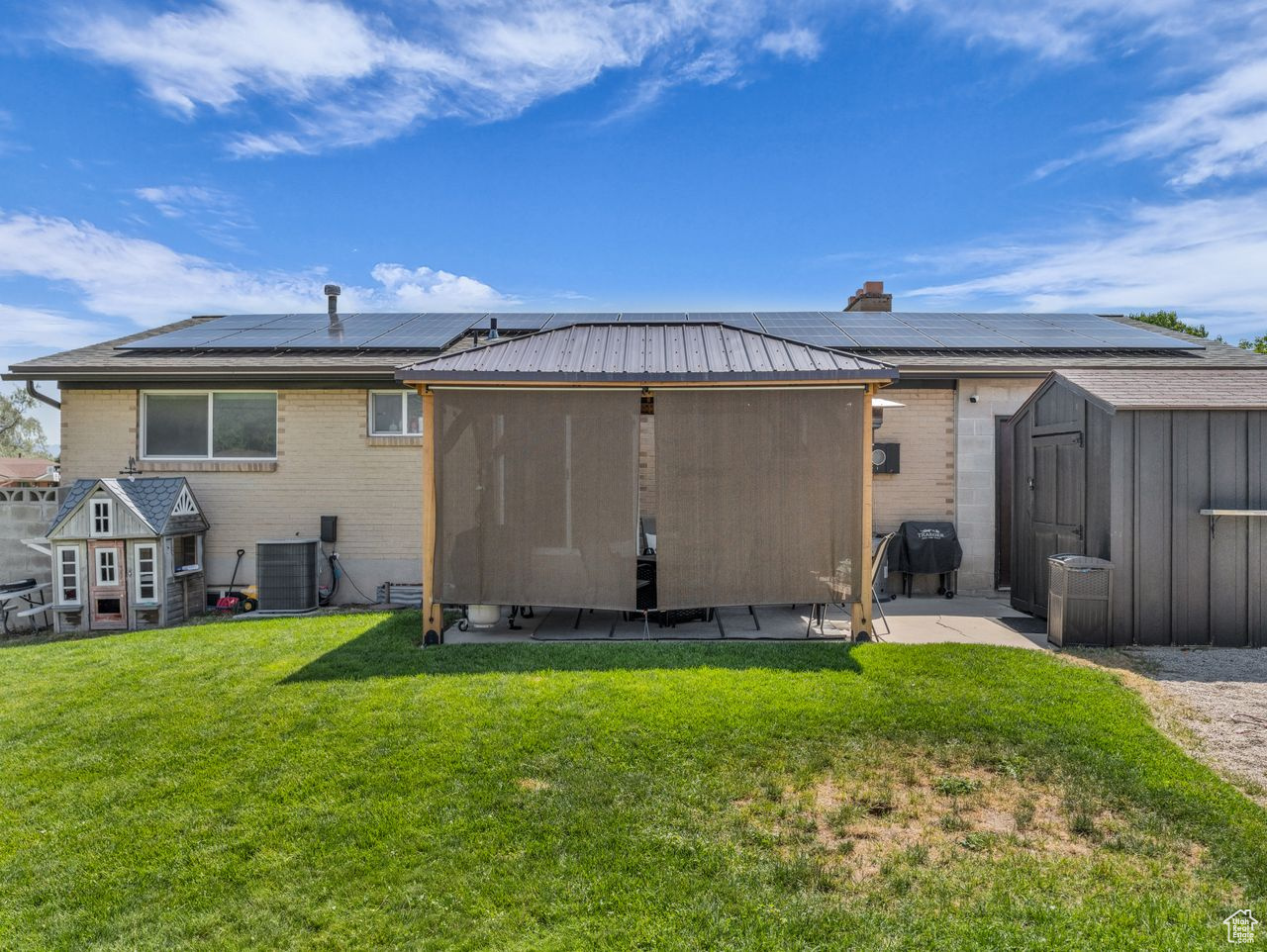 West Valley City, Utah, 84120, United States, 4 Bedrooms Bedrooms, ,2 BathroomsBathrooms,Residential,For Sale,1875752