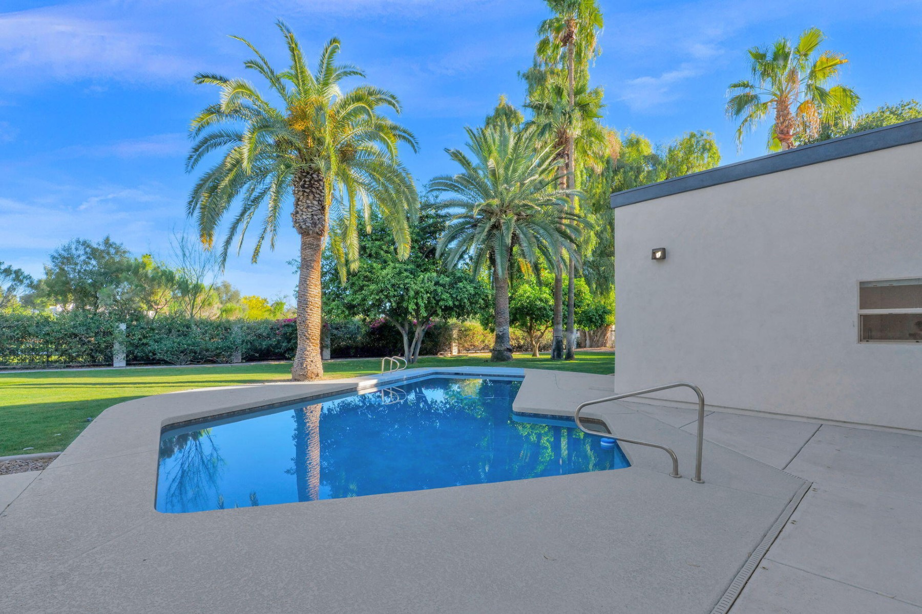  11813 N Blackheath Road  Scottsdale, AZ - 物件實景