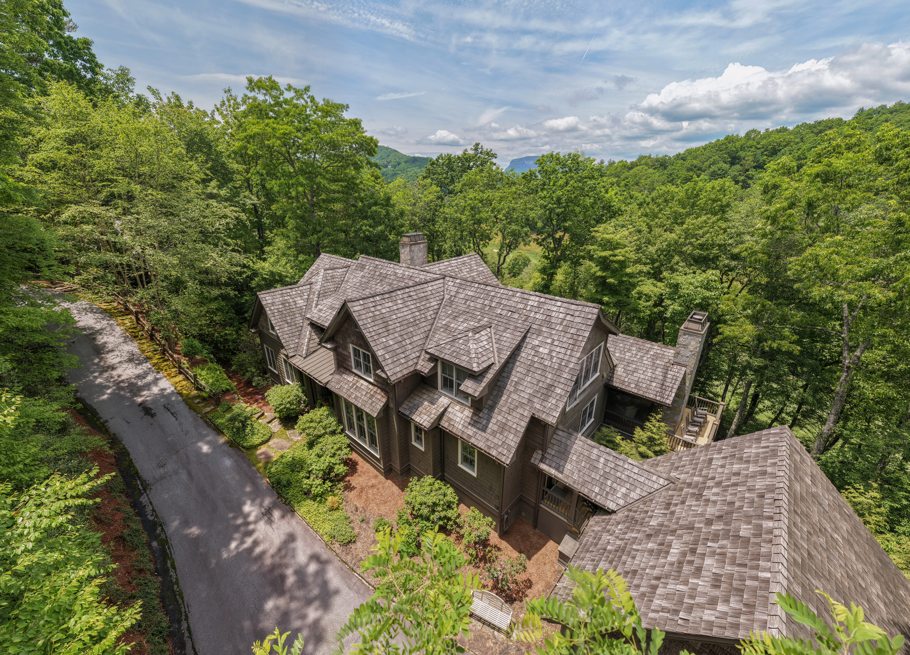 125 Wild Azalea Trail, Wade Hampton Golf Club - 物件實景