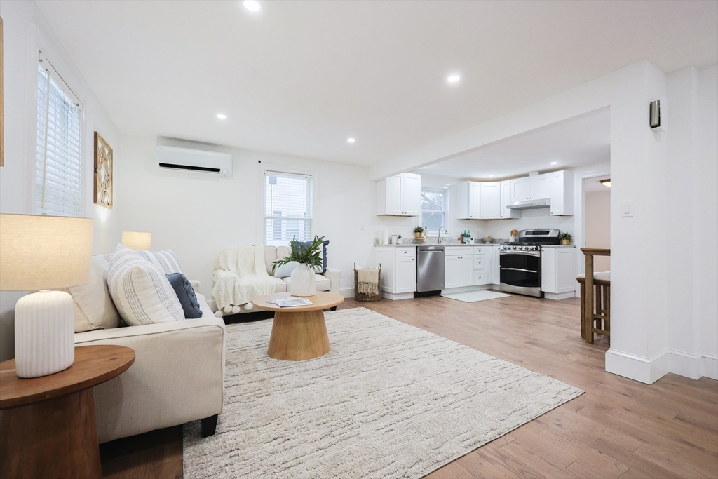 Melrose, Massachusetts, 02176, United States, 2 Bedrooms Bedrooms, ,1 BathroomBathrooms,Residential,For Sale,2012344