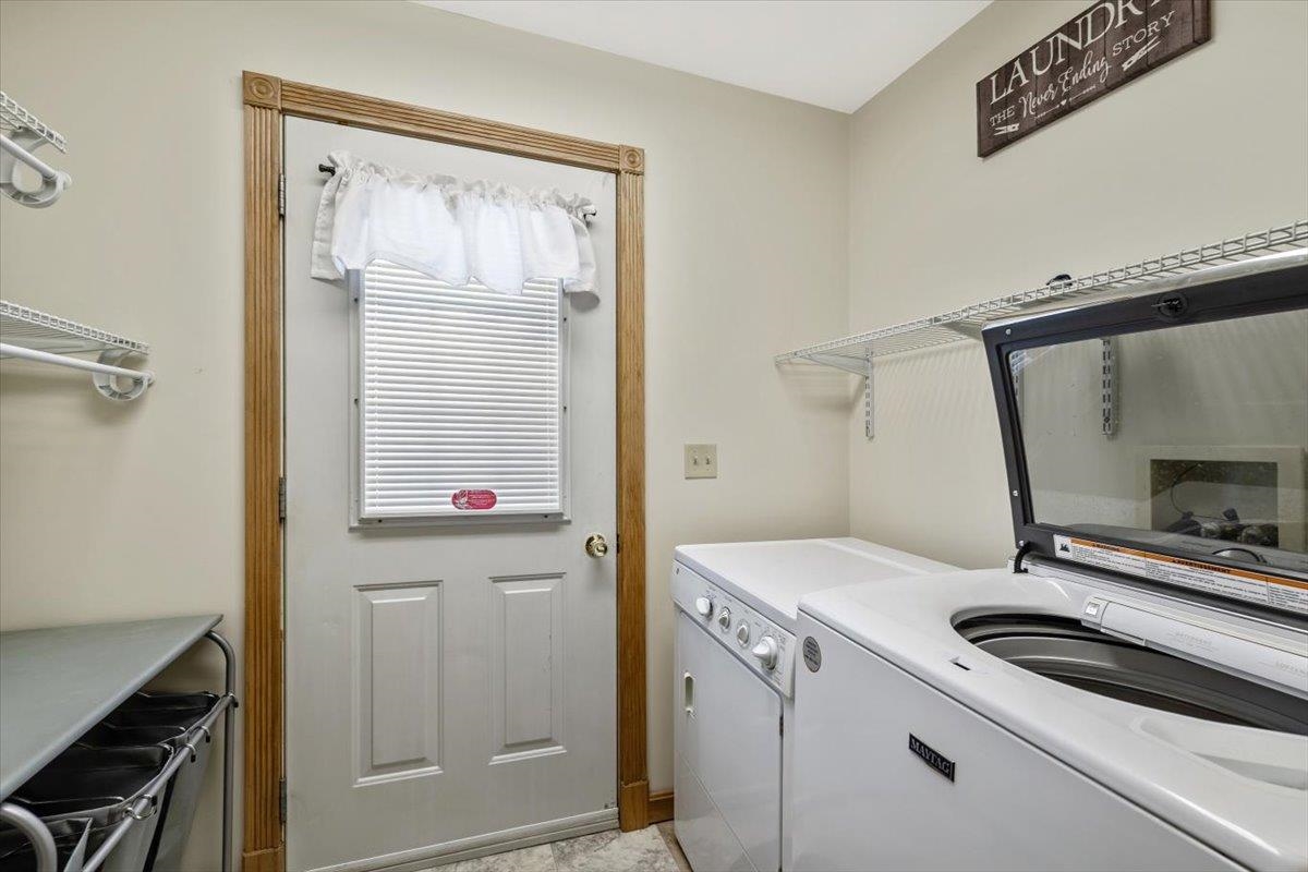 St. Albans Town, Vermont, 05478, United States, 4 Bedrooms Bedrooms, ,2 BathroomsBathrooms,Residential,For Sale,2022571