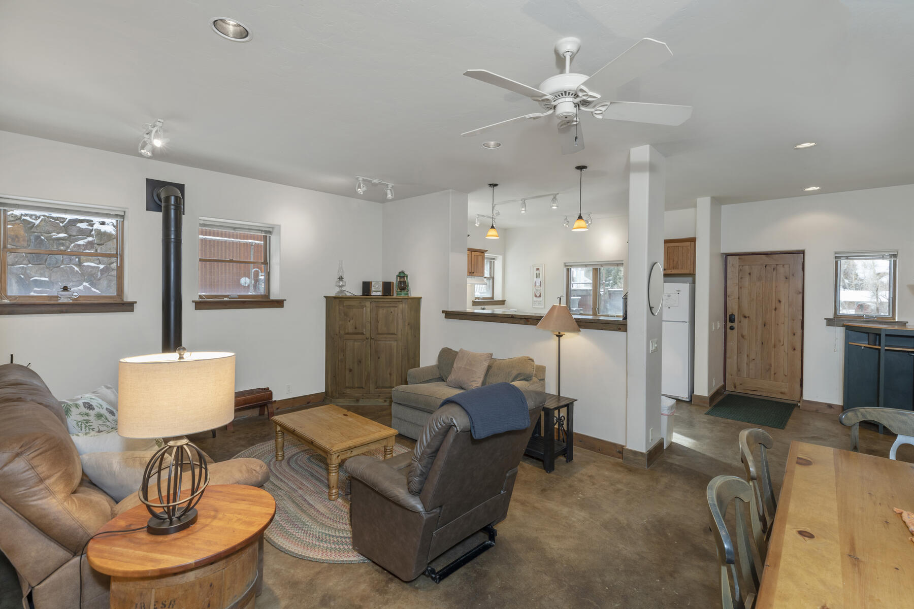  Mission Rock Residential Triplex in Downtown Ouray - 物件實景