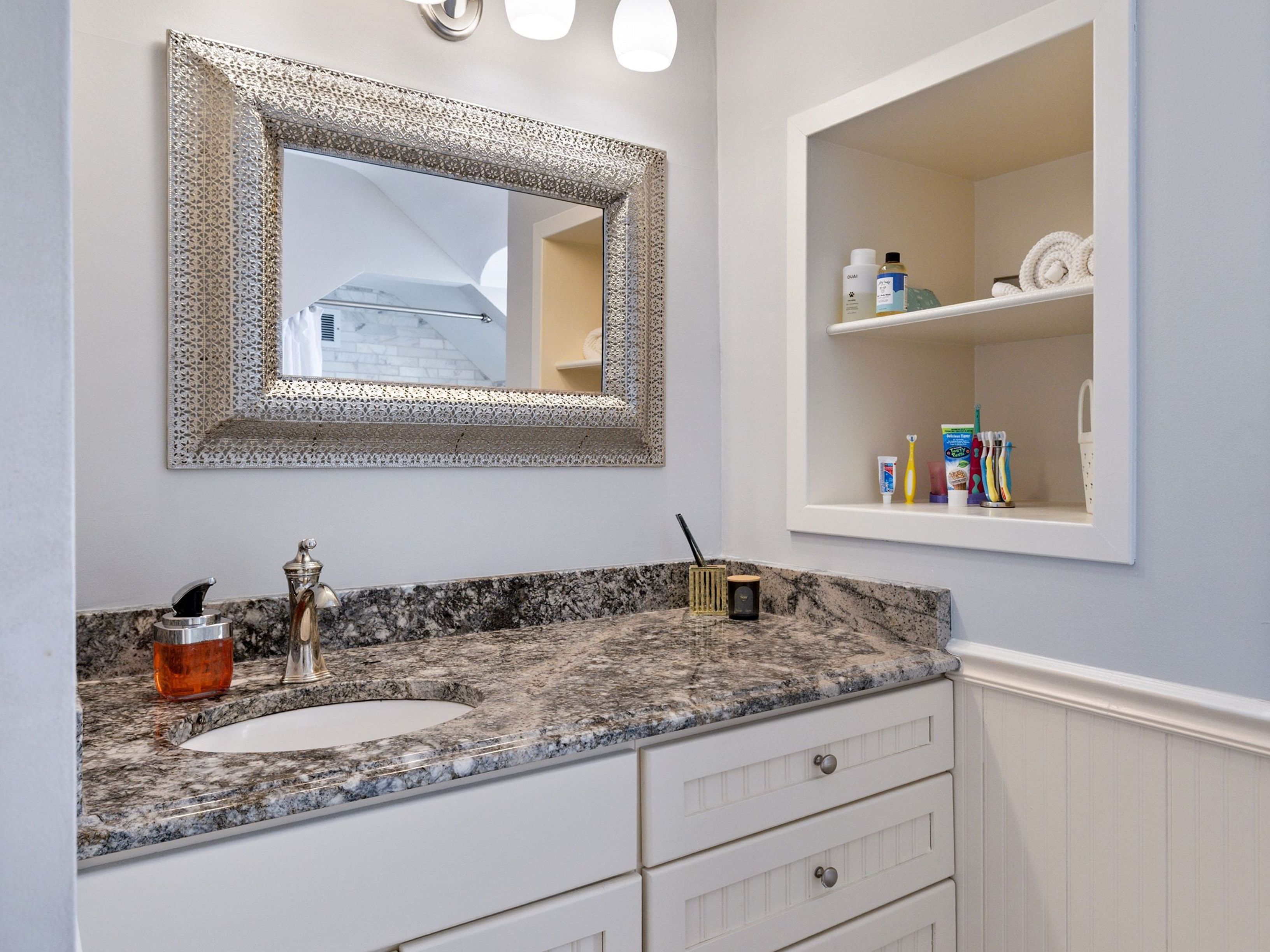  Sunnyside Charm in East Edina - 物件實景